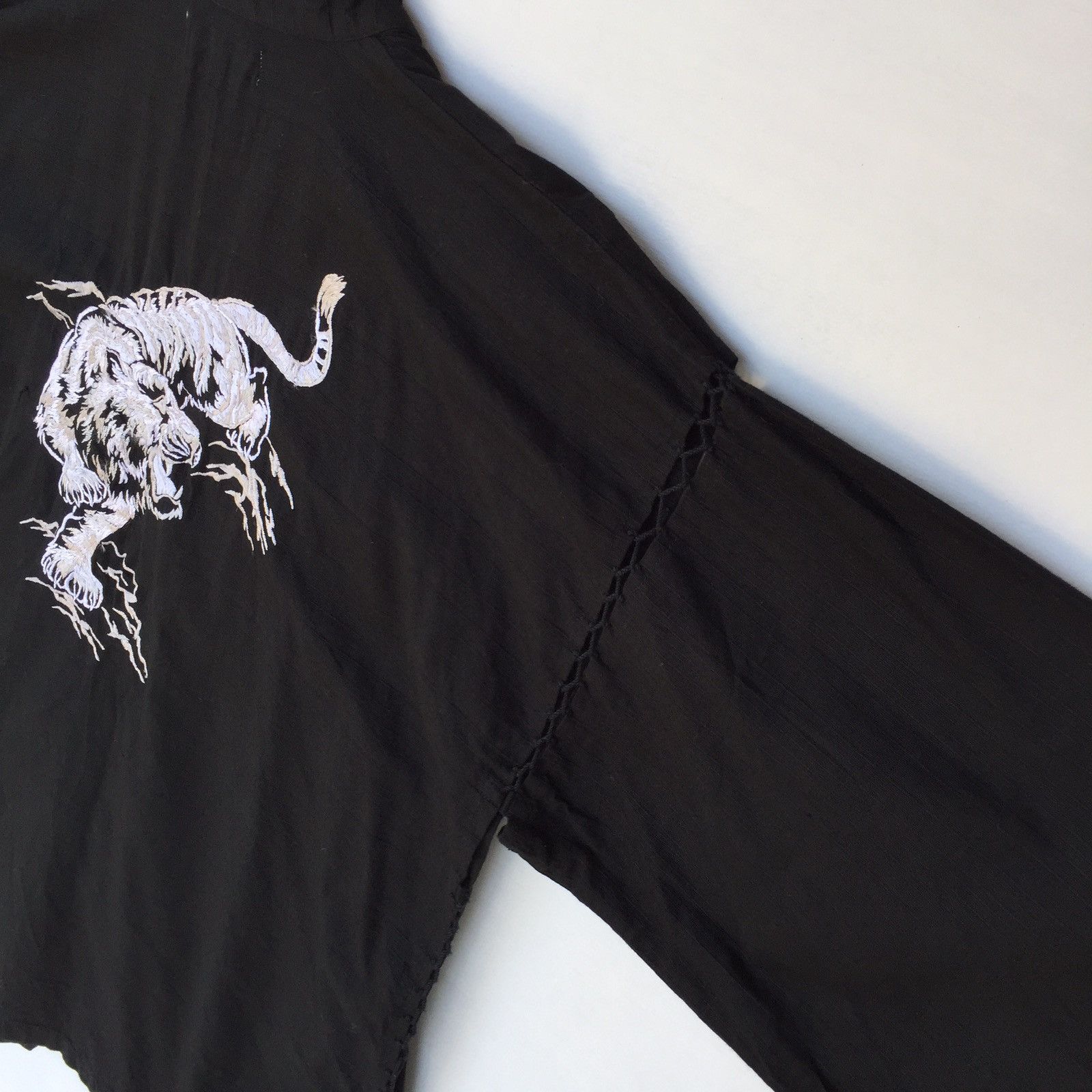 Other Kimono Tiger Embroidery Size US M / EU 48-50 / 2 - 4 Thumbnail