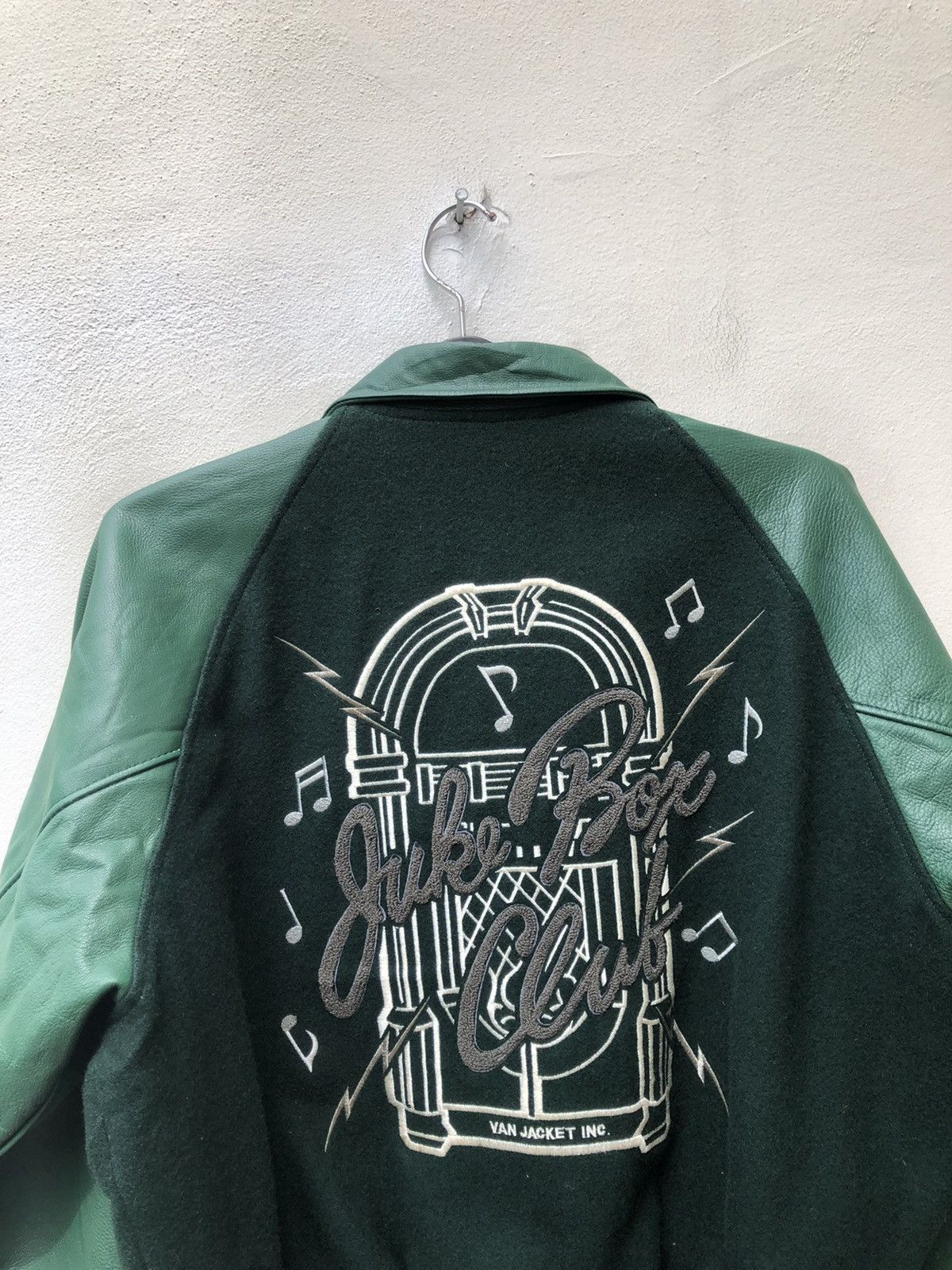 Van Vintage 80s Van Jac Embroidery Juke Box Club Varsity Jacket Size US L / EU 52-54 / 3 - 7 Thumbnail