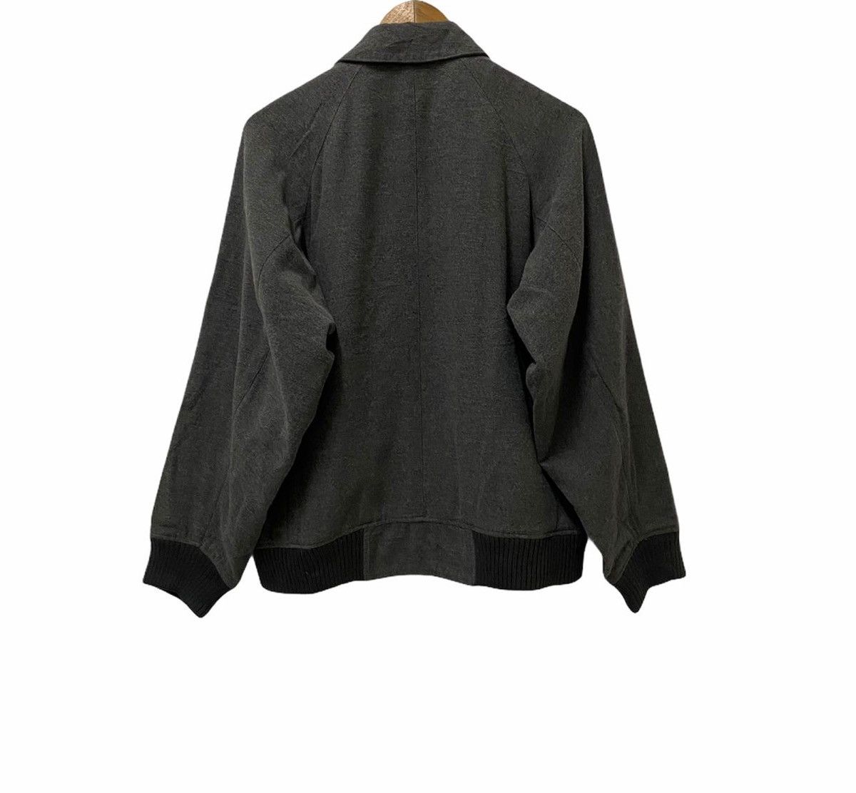 Issey Miyake VINTAGE ANGELA SAPUTO WOOL BOMBER JACKET MADE IN ITALY Size US M / EU 48-50 / 2 - 7 Thumbnail