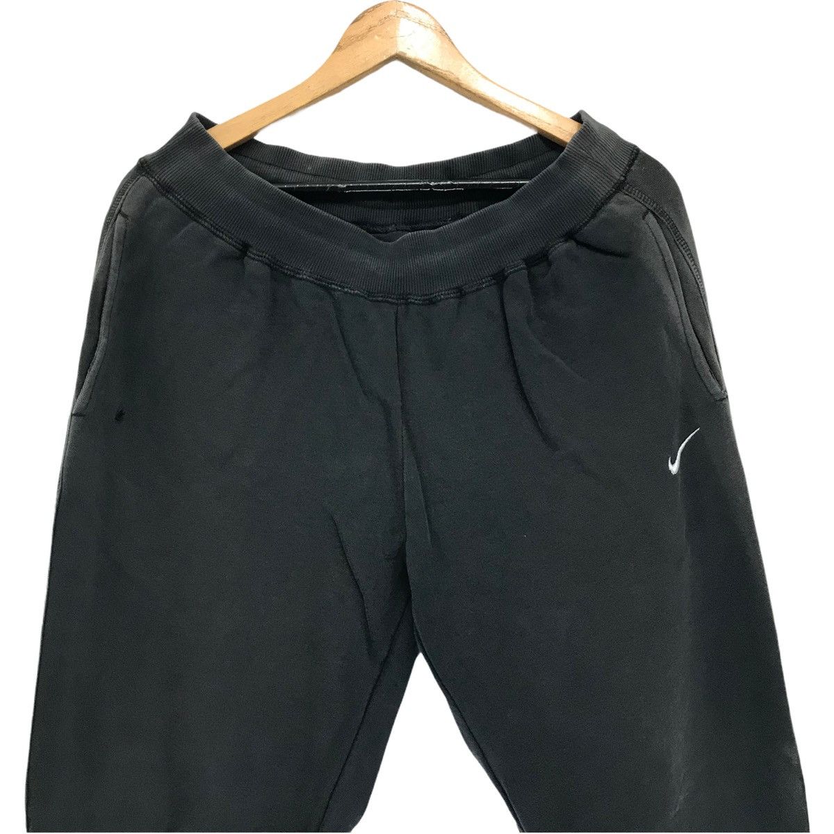 Nike × Vintage Vintage Nike Sweatpants Black Faded Size US 33 - 3 Thumbnail