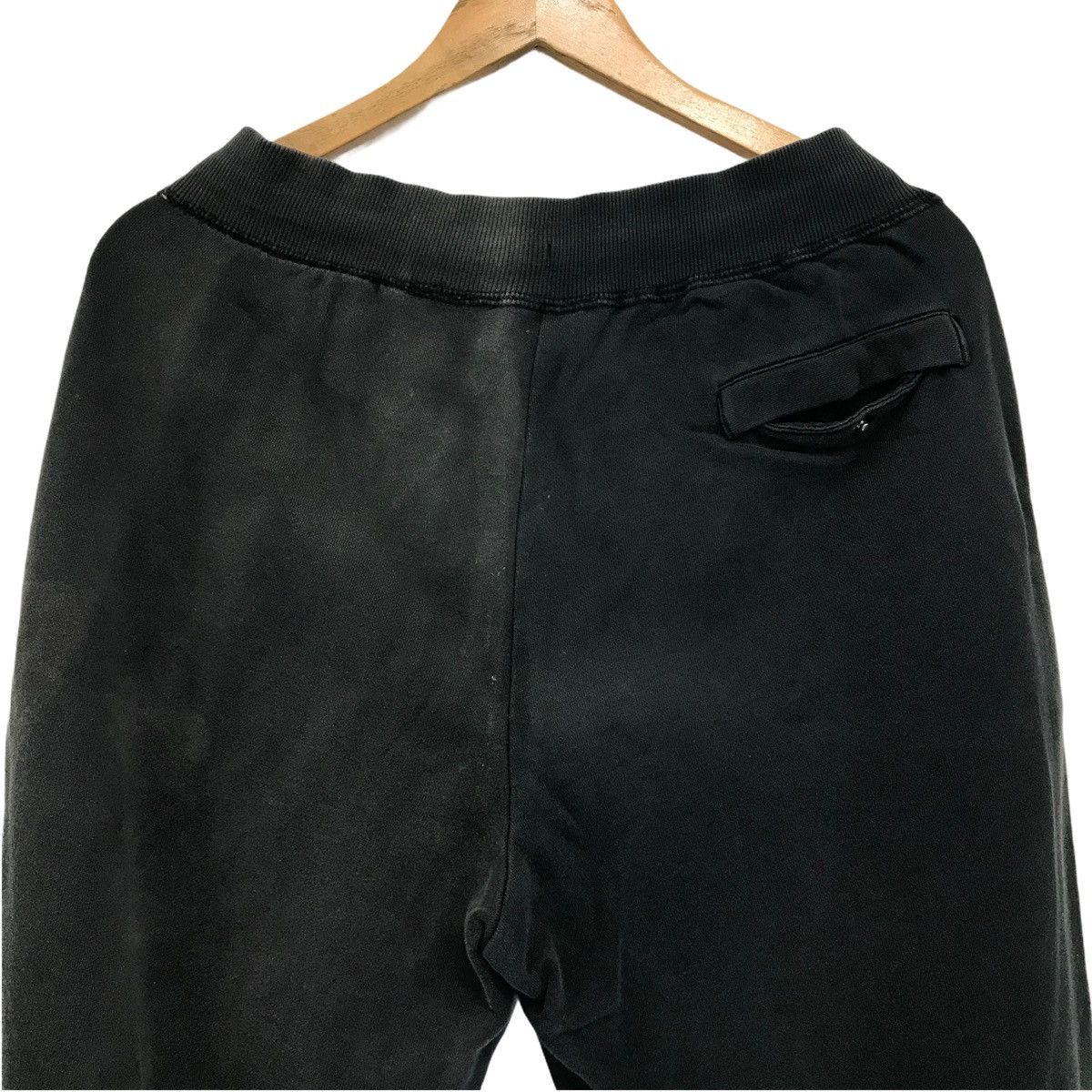 Nike × Vintage Vintage Nike Sweatpants Black Faded Size US 33 - 10 Thumbnail