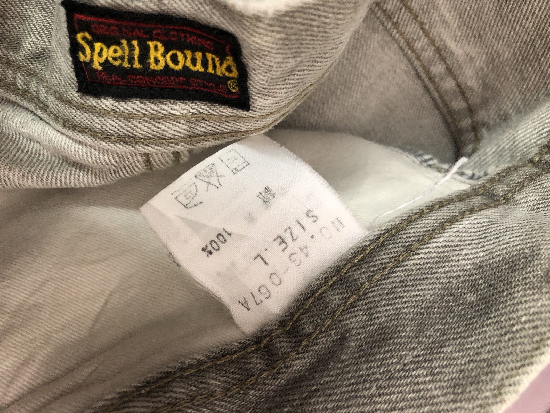Spellbound Spellbound Japan Dirt Splattered Paint Denim Cargo Slim Size US 31 - 12 Thumbnail