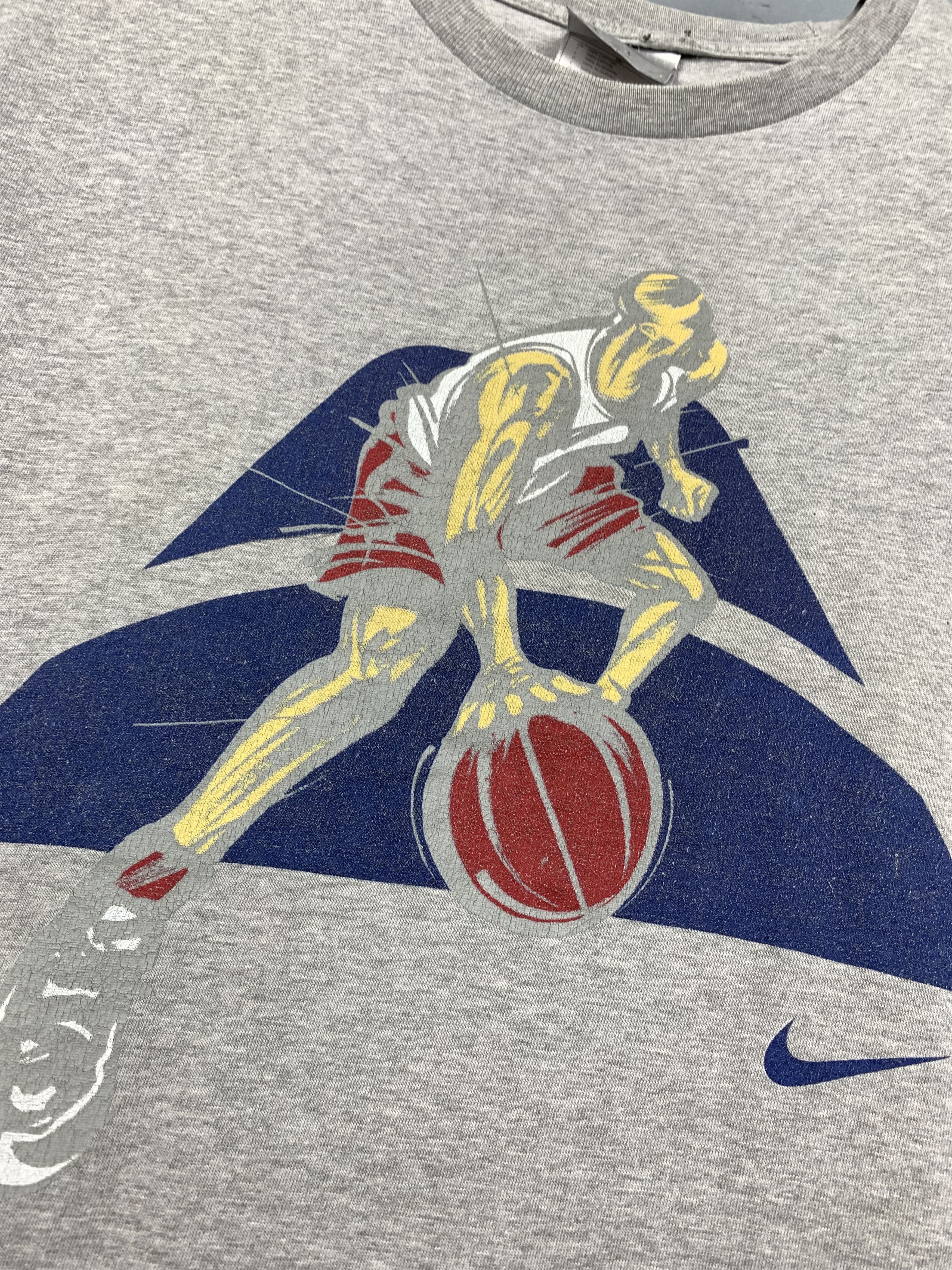 Nike × Vintage 90'S Vintage Nike Basketball T-Shirt Tee Size US L / EU 52-54 / 3 - 3 Thumbnail