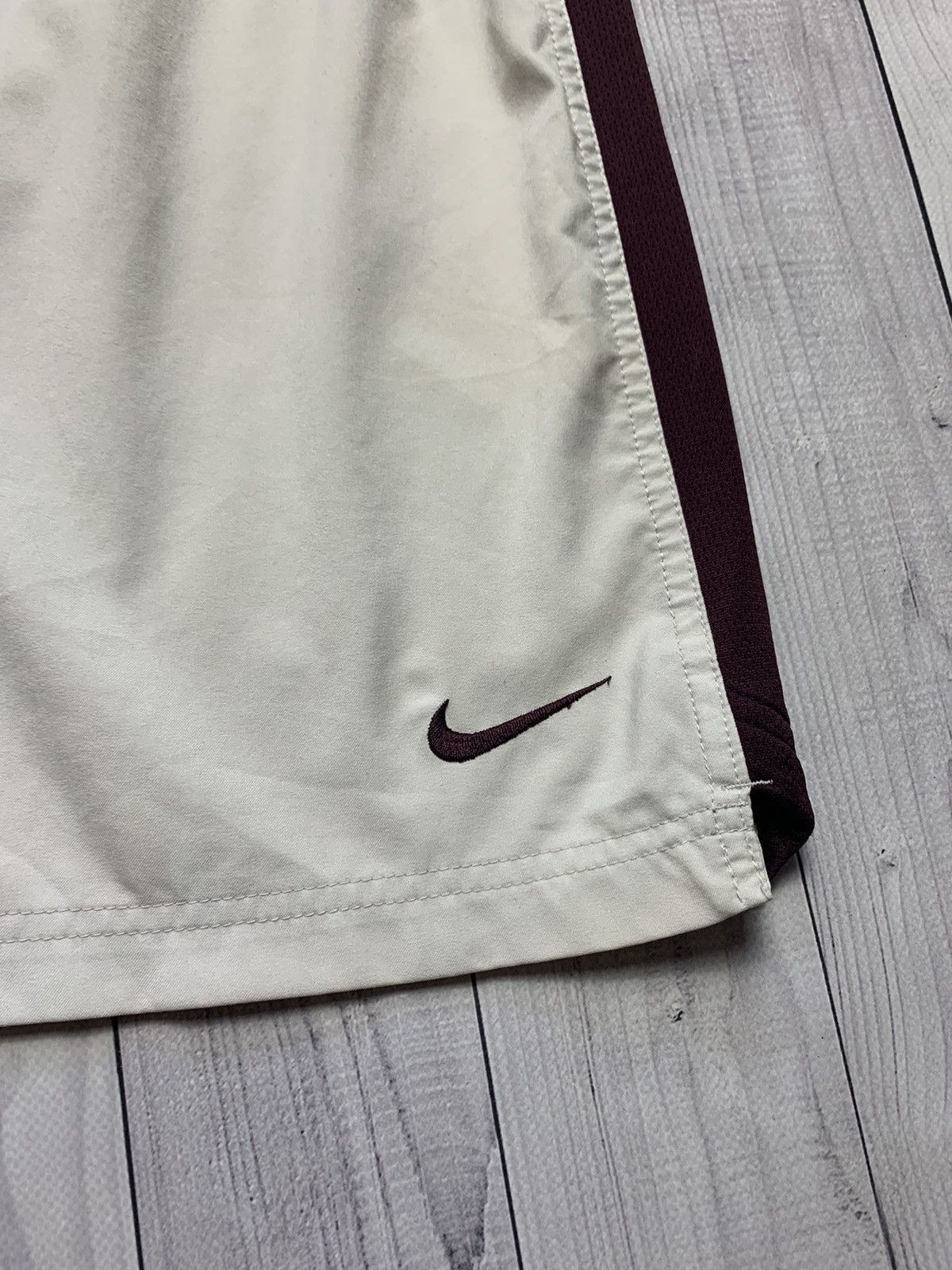 Nike × Vintage Vintage Nike shorts logo size L Size US 34 / EU 50 - 2 Thumbnail