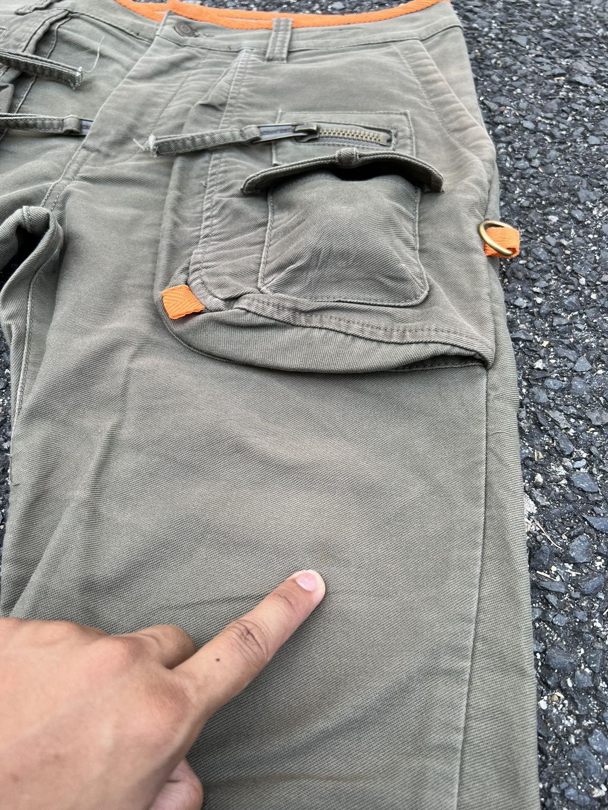 Other DSQUARED2 CARGO PANTS MULITPOCKET GASMASK POCKET STYLE Size US 34 / EU 50 - 9 Thumbnail