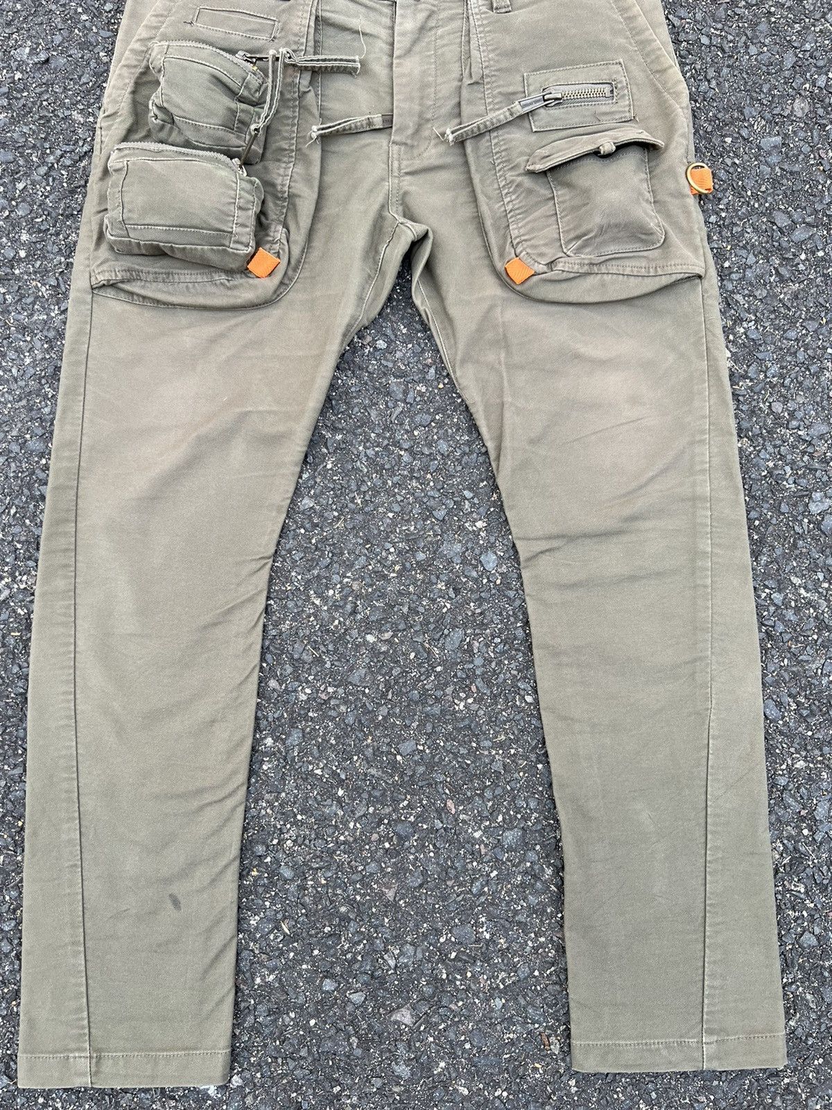 Other DSQUARED2 CARGO PANTS MULITPOCKET GASMASK POCKET STYLE Size US 34 / EU 50 - 3 Thumbnail
