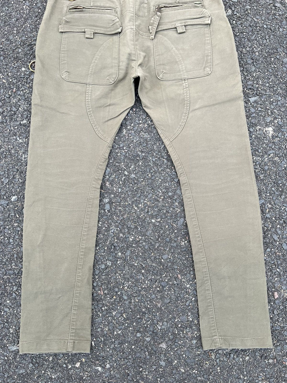 Other DSQUARED2 CARGO PANTS MULITPOCKET GASMASK POCKET STYLE Size US 34 / EU 50 - 15 Thumbnail