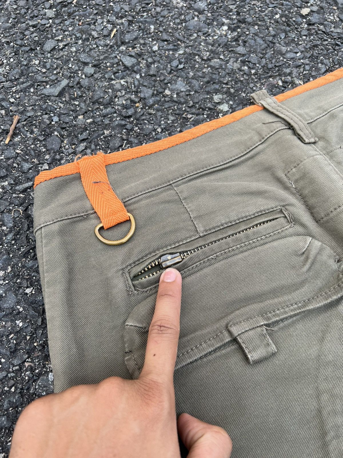 Other DSQUARED2 CARGO PANTS MULITPOCKET GASMASK POCKET STYLE Size US 34 / EU 50 - 17 Thumbnail