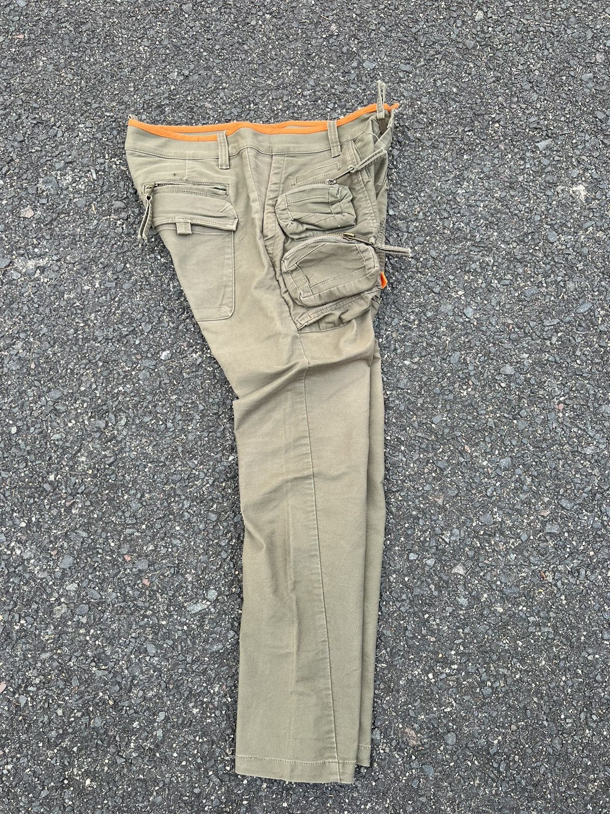 Other DSQUARED2 CARGO PANTS MULITPOCKET GASMASK POCKET STYLE Size US 34 / EU 50 - 20 Thumbnail
