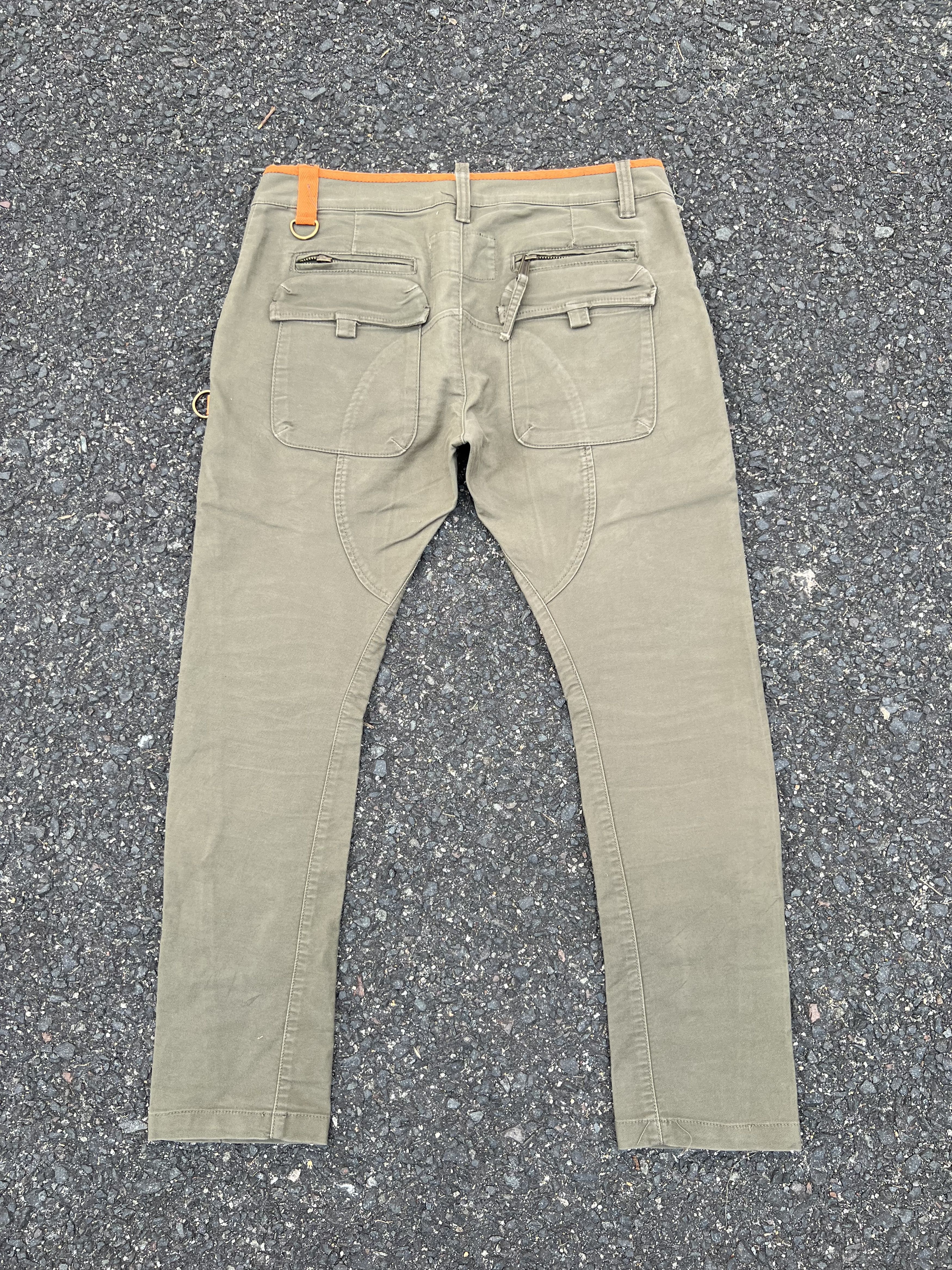 Other DSQUARED2 CARGO PANTS MULITPOCKET GASMASK POCKET STYLE Size US 34 / EU 50 - 2 Thumbnail