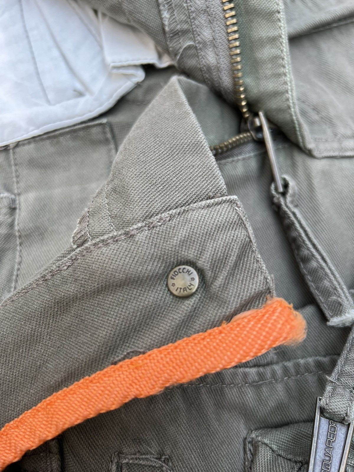 Other DSQUARED2 CARGO PANTS MULITPOCKET GASMASK POCKET STYLE Size US 34 / EU 50 - 23 Thumbnail
