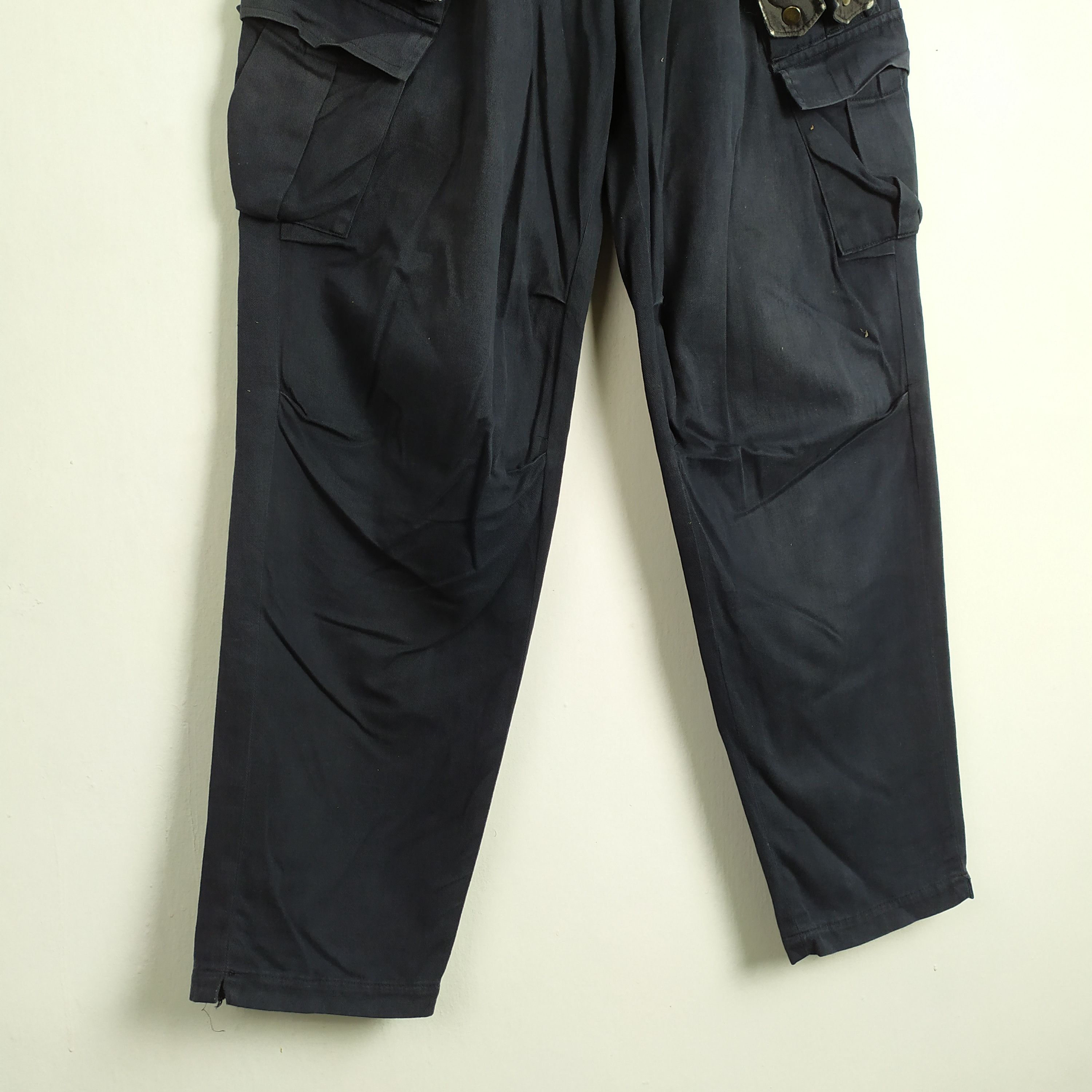 Japanese Brand GGD BAGGY CARGO PANTS MULTIPOCKET TACTICAL Size US 30 / EU 46 - 3 Thumbnail