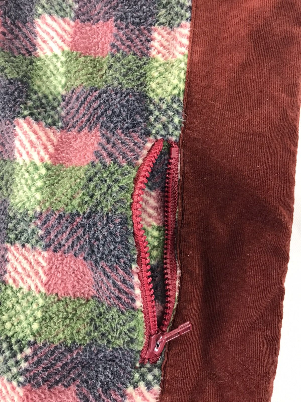 Japanese Brand Sweater Drug Store’s Fleece Striped Zipper Pocket Size US L / EU 52-54 / 3 - 5 Thumbnail
