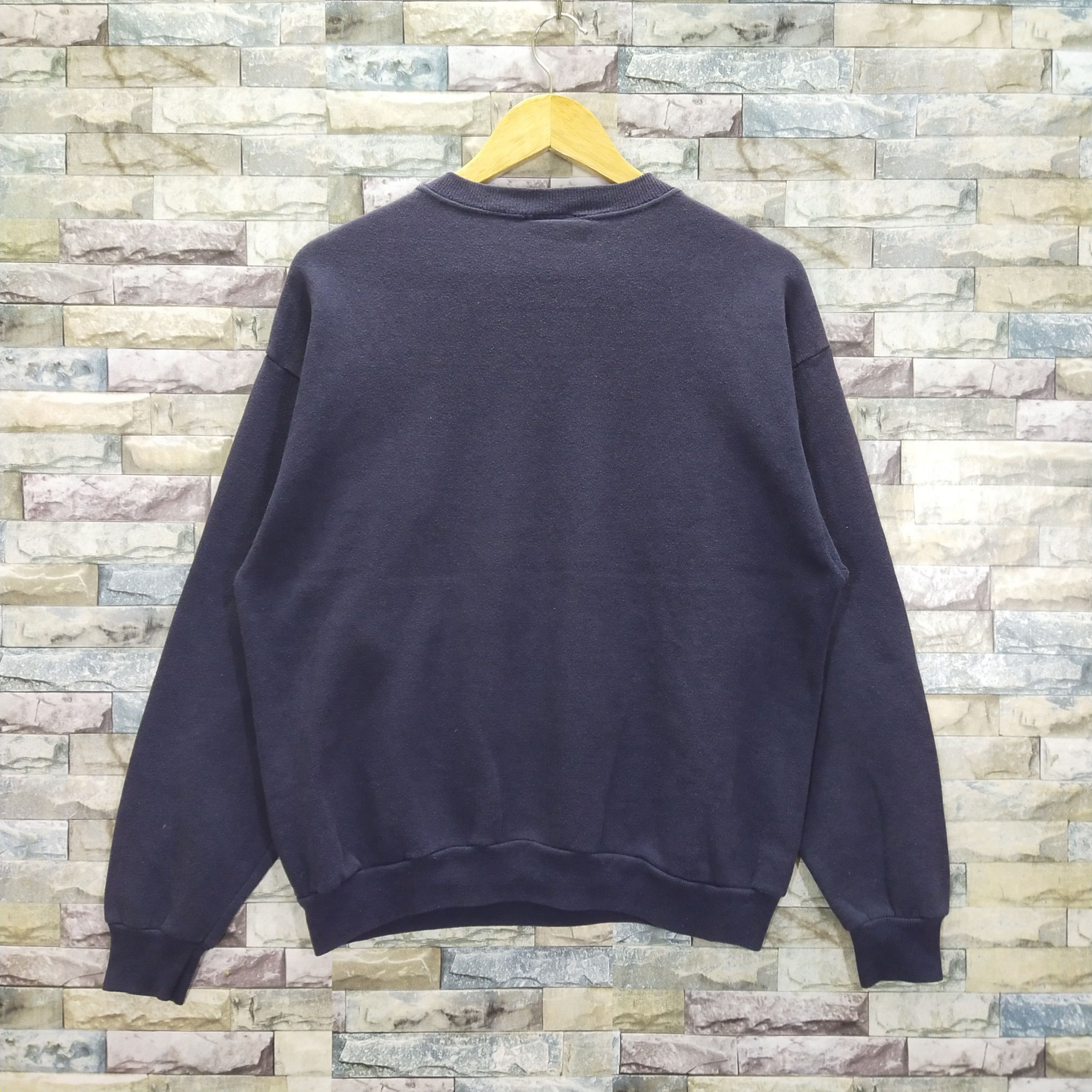 Mickey Mouse Vintage 90s Mickey Mouse Florida Sweatshirt Size US M / EU 48-50 / 2 - 5 Thumbnail