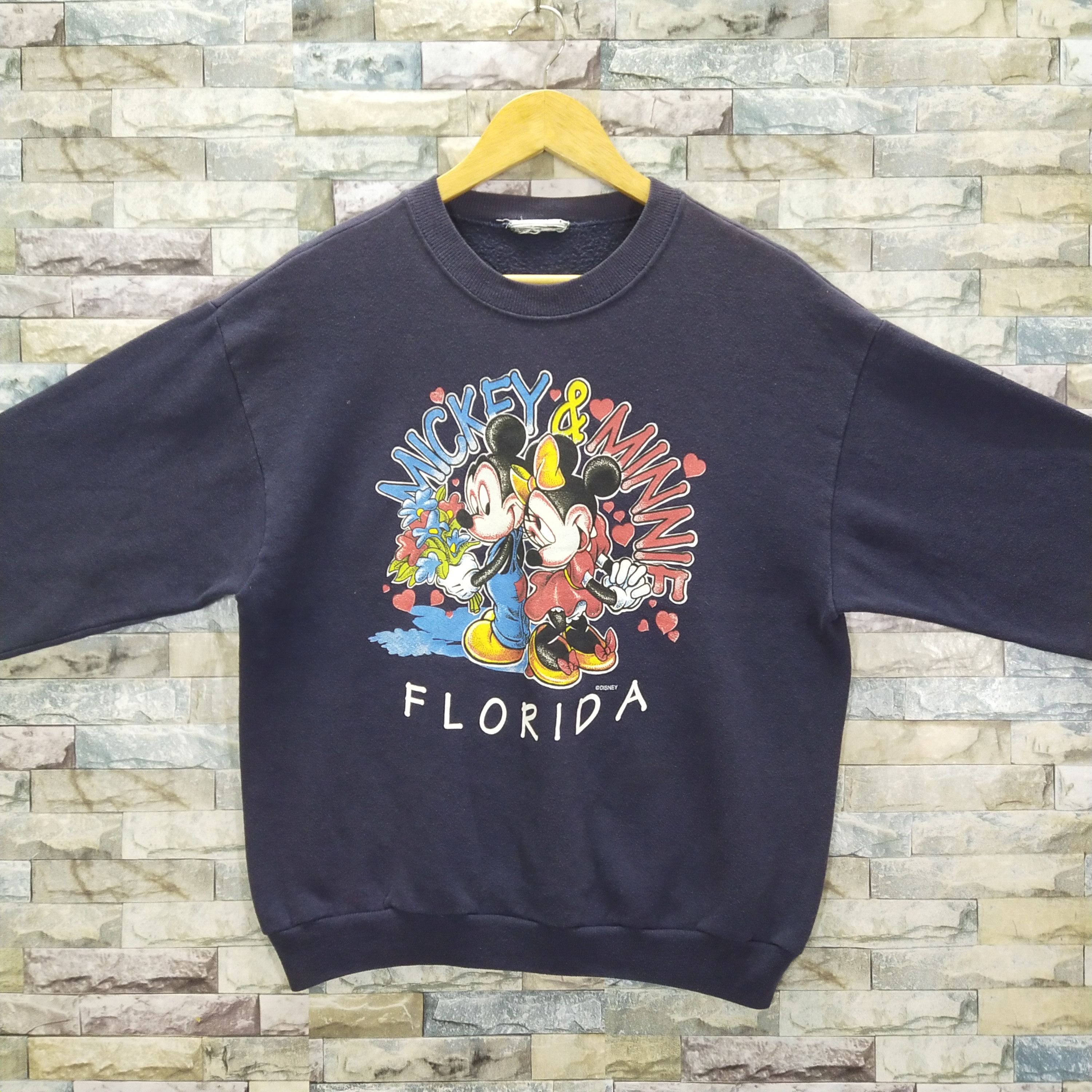 Mickey Mouse Vintage 90s Mickey Mouse Florida Sweatshirt Size US M / EU 48-50 / 2 - 2 Thumbnail
