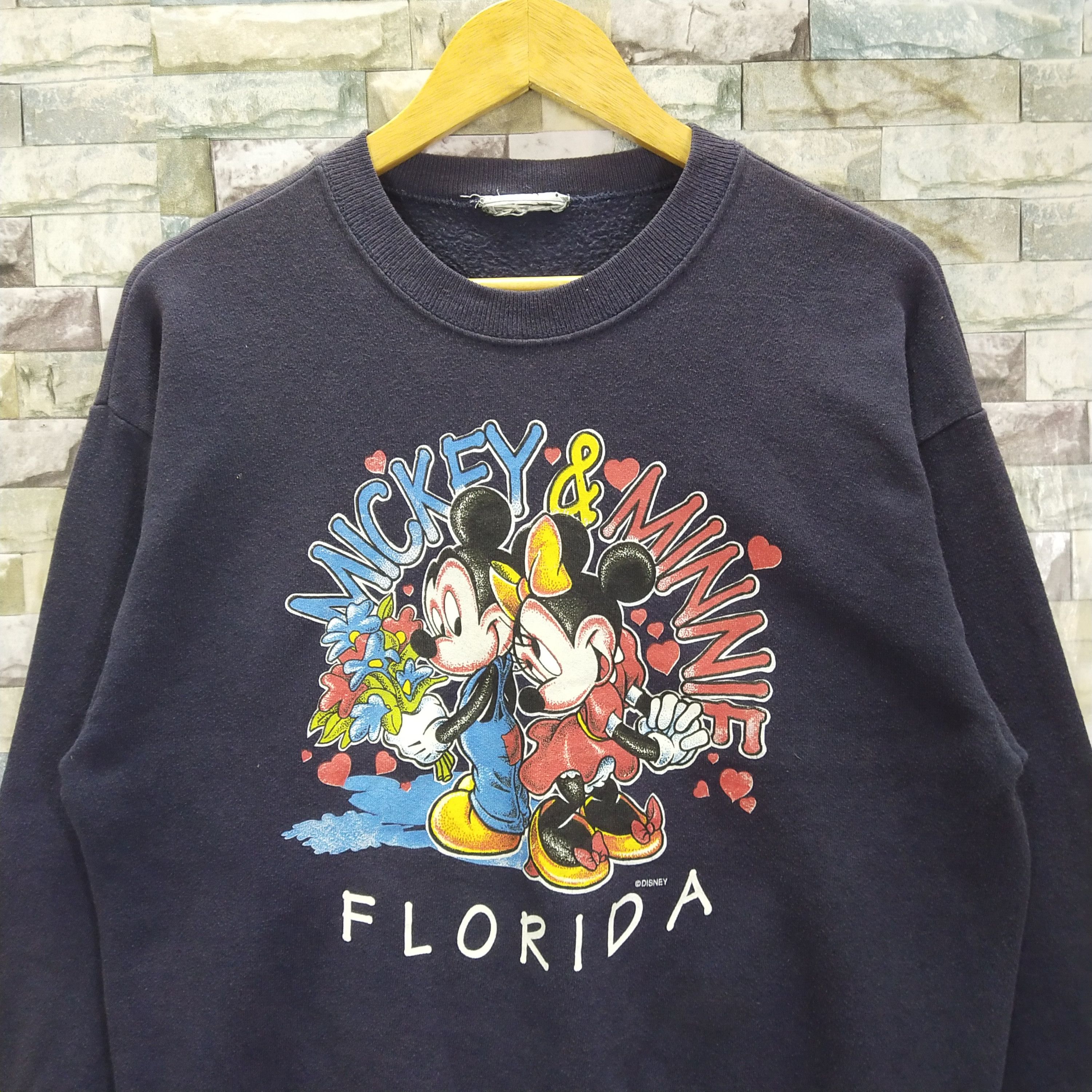 Mickey Mouse Vintage 90s Mickey Mouse Florida Sweatshirt Size US M / EU 48-50 / 2 - 3 Thumbnail