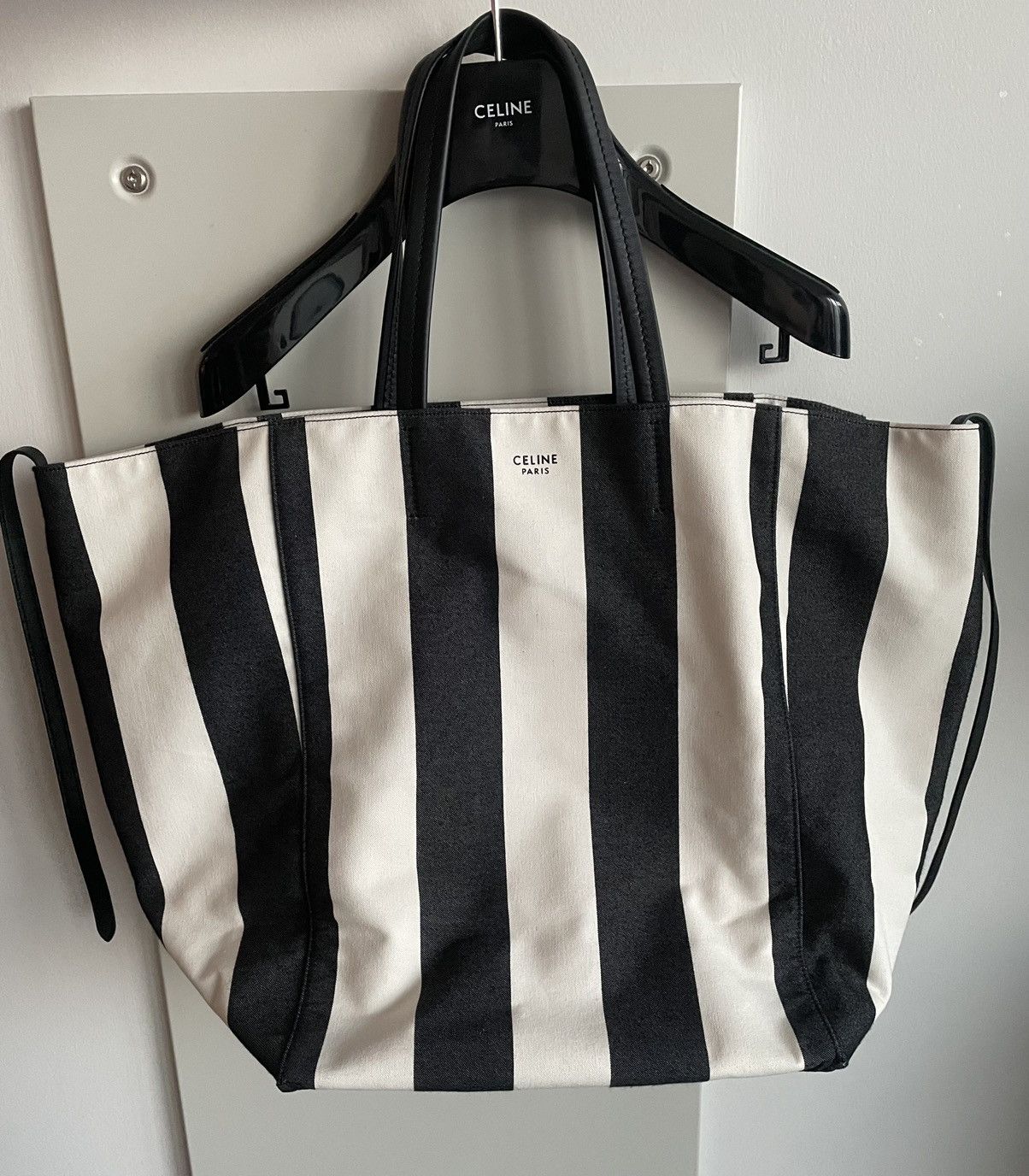 Celine $2,300 Sold Out Phoebe Philo Large Celine Cabas Phantom Bag Size ONE SIZE - 3 Thumbnail