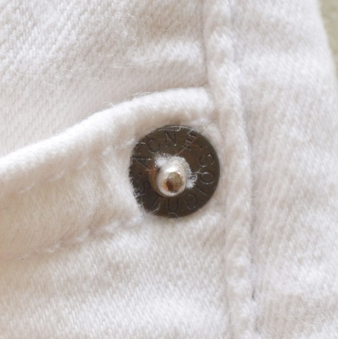 Acne Studios ACNE STUDIOS Skin 5 Optic White Size 26/34 Denim Jeans Size 26" / US 2 / IT 38 - 6 Thumbnail