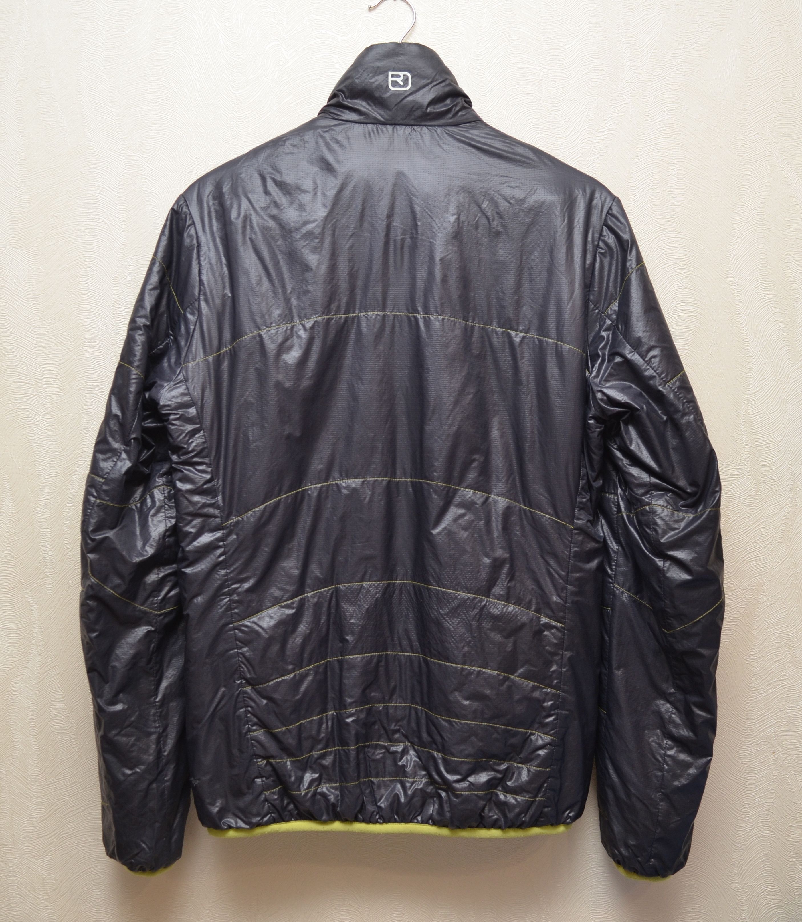 ORTOVOX Ortovox Swisswool Insulated Reversible Black Lime Jacket S Size US S / EU 44-46 / 1 - 7 Thumbnail