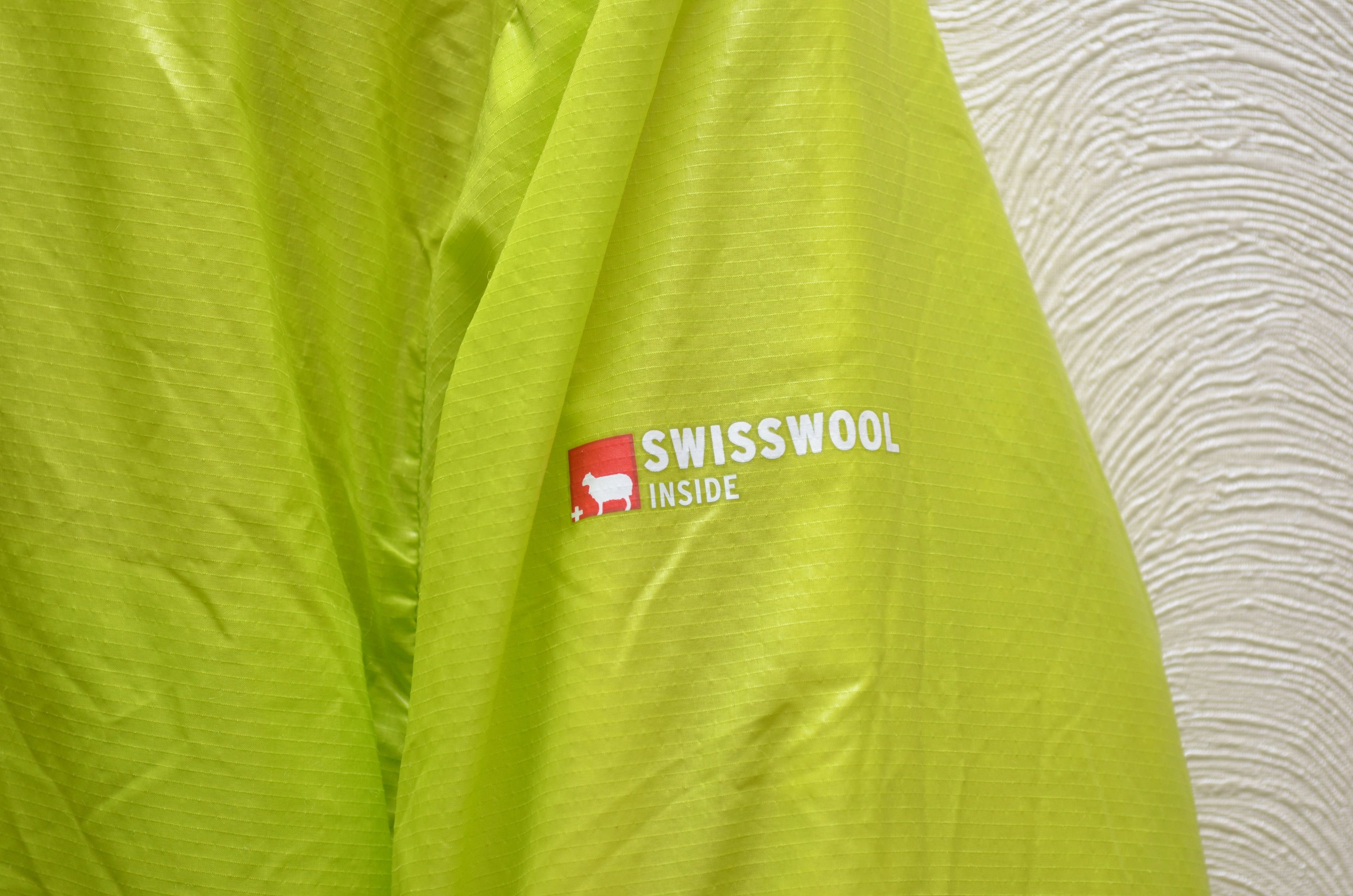 ORTOVOX Ortovox Swisswool Insulated Reversible Black Lime Jacket S Size US S / EU 44-46 / 1 - 15 Thumbnail