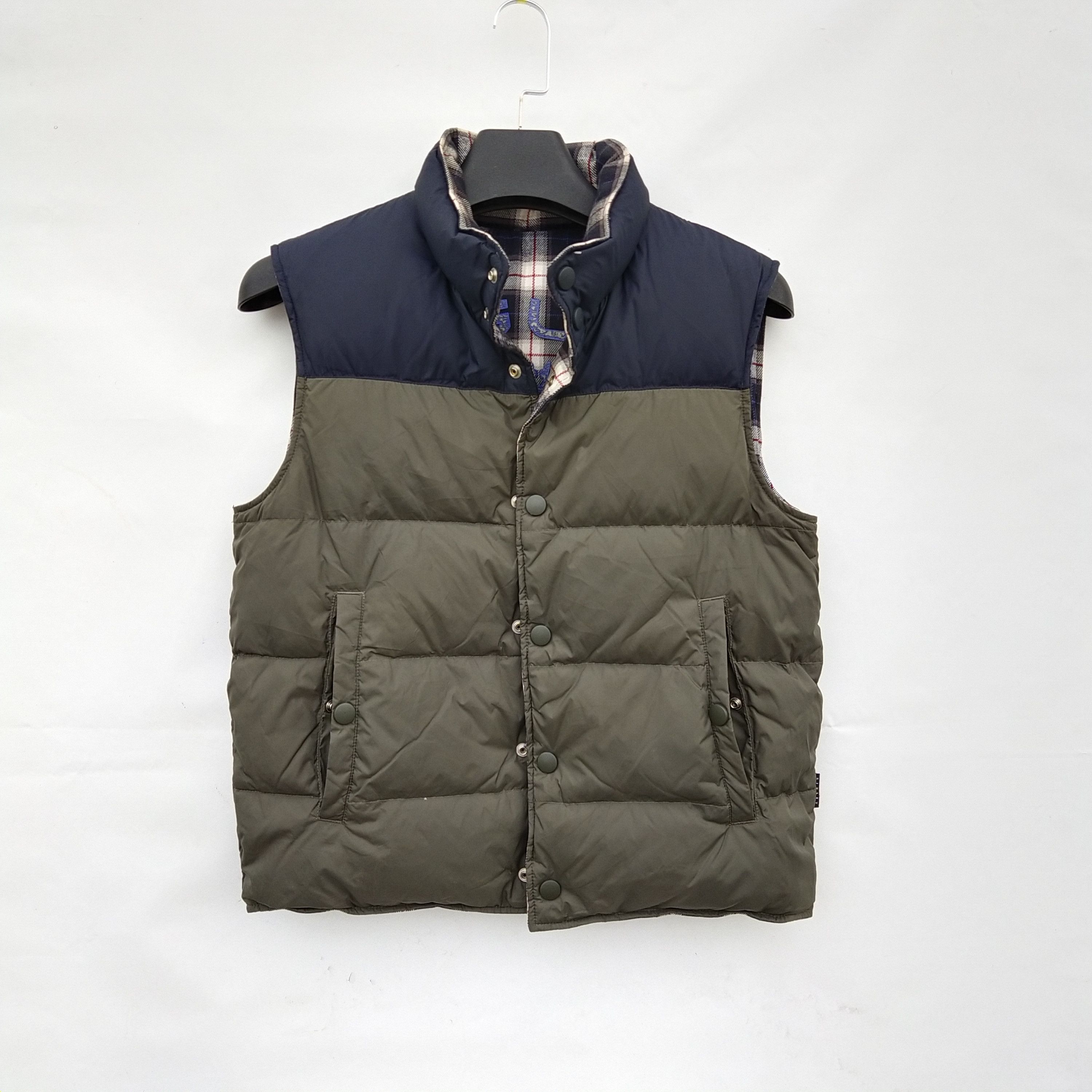 Japanese Brand Sisley Riversible Puffer Vest Big Logo Spellout Size US M / EU 48-50 / 2 - 3 Thumbnail