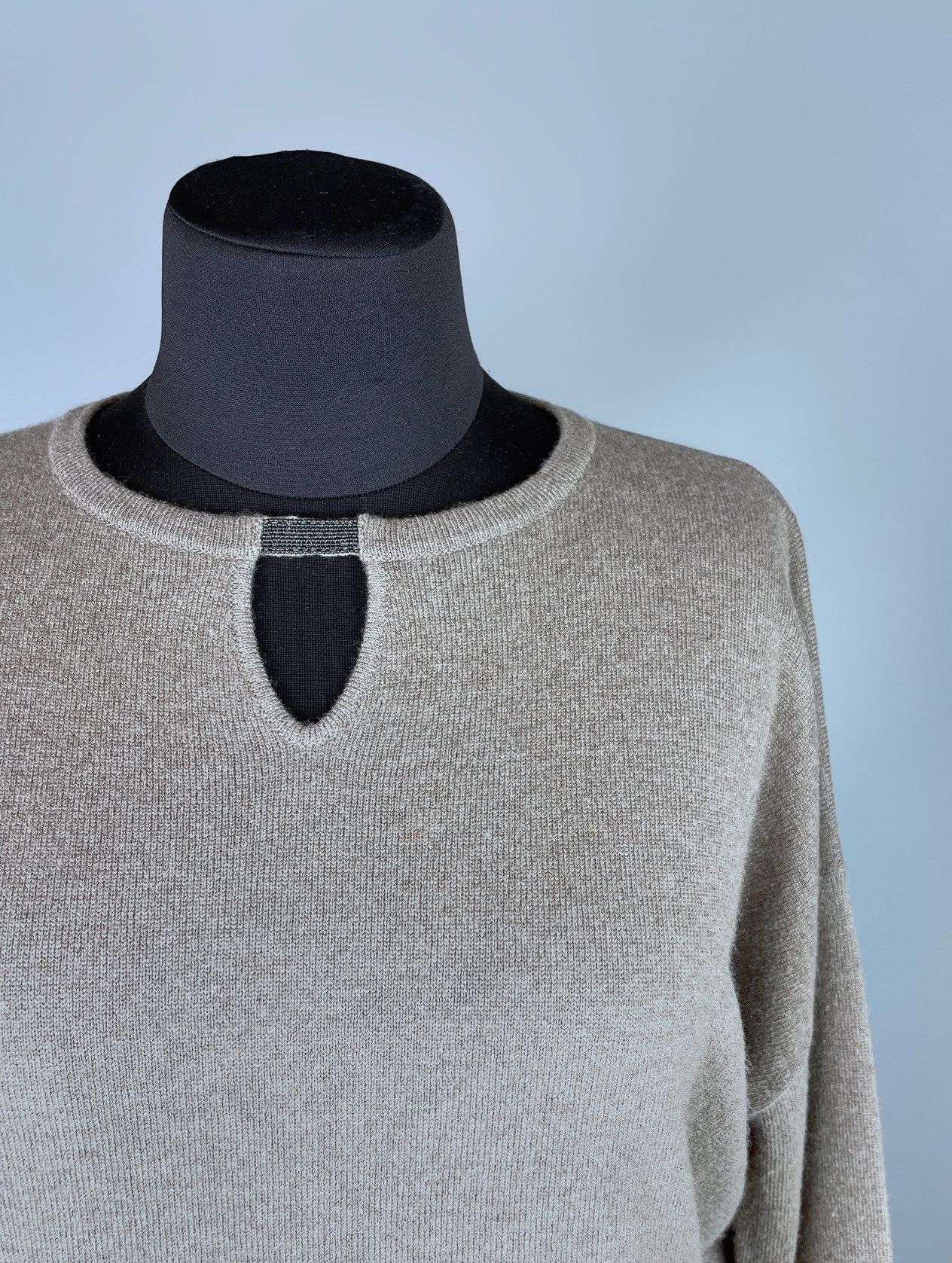 Brunello Cucinelli Brunello Cucinelli Cashmere Wool Keyhole Neck Sweater Size L Size L / US 10 / IT 46 - 8 Thumbnail