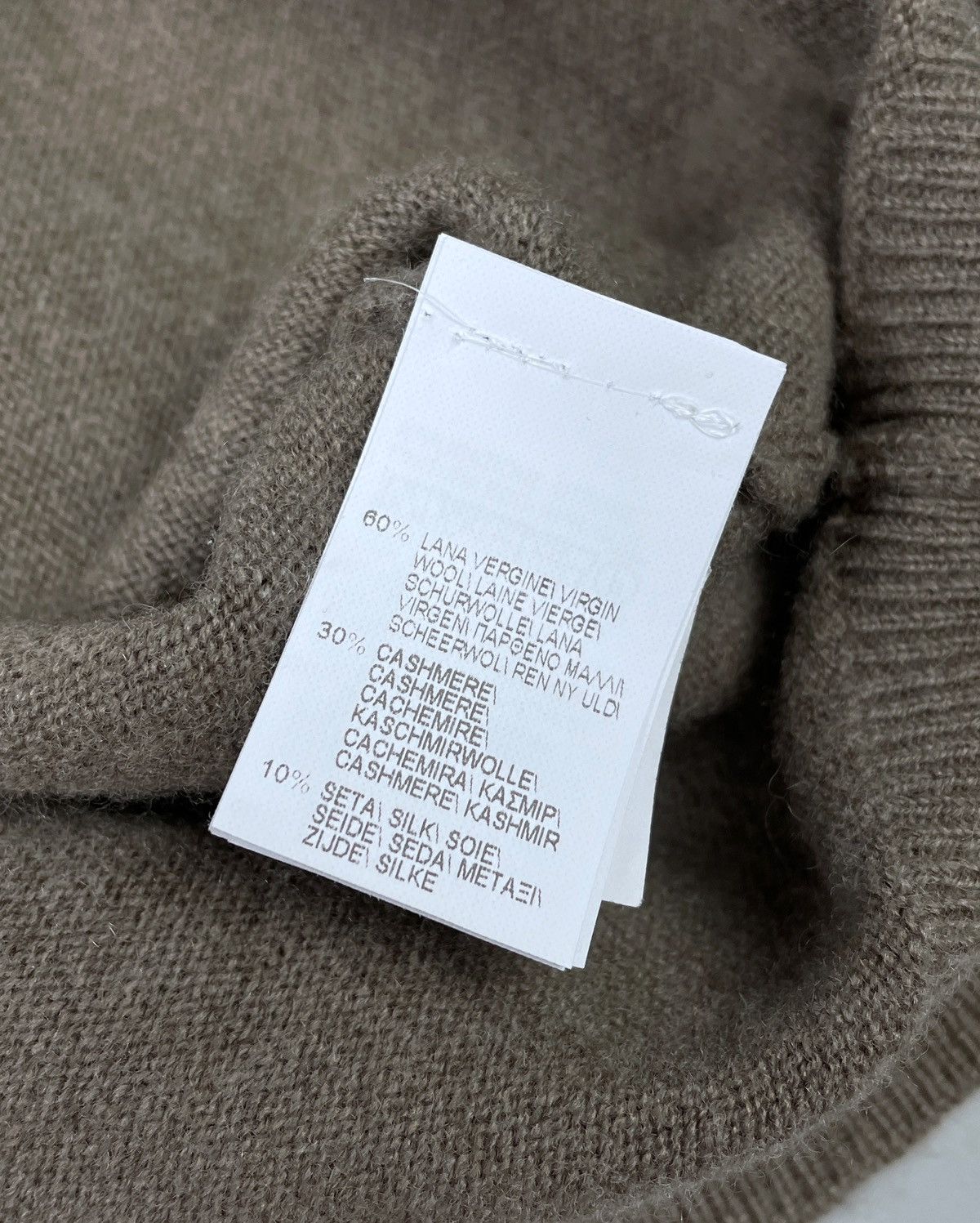Brunello Cucinelli Brunello Cucinelli Cashmere Wool Keyhole Neck Sweater Size L Size L / US 10 / IT 46 - 14 Thumbnail