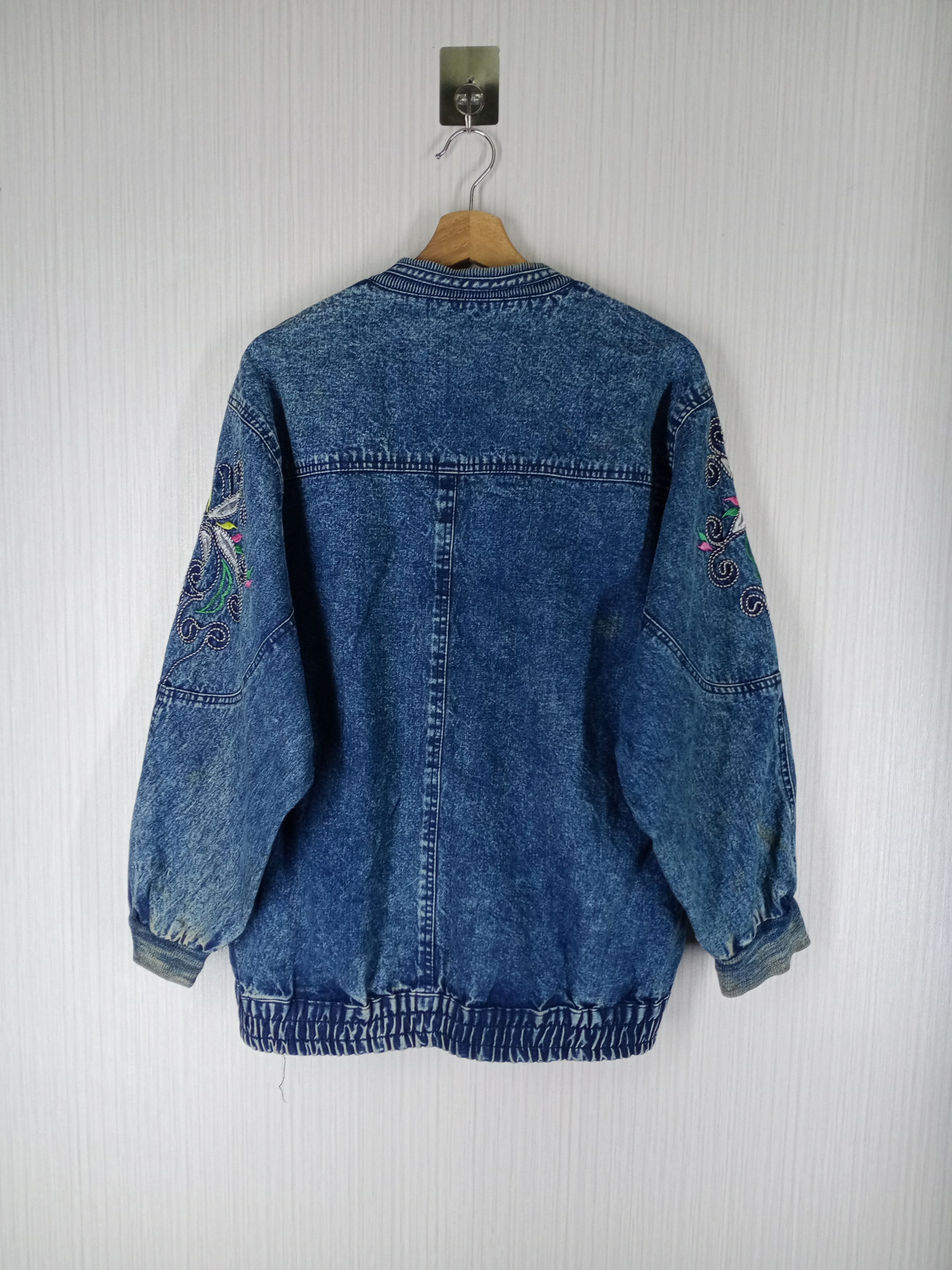 Japanese Brand Rare!! Vintage Embroidered Flora Cardigan Indigo Denim Size US L / EU 52-54 / 3 - 4 Thumbnail