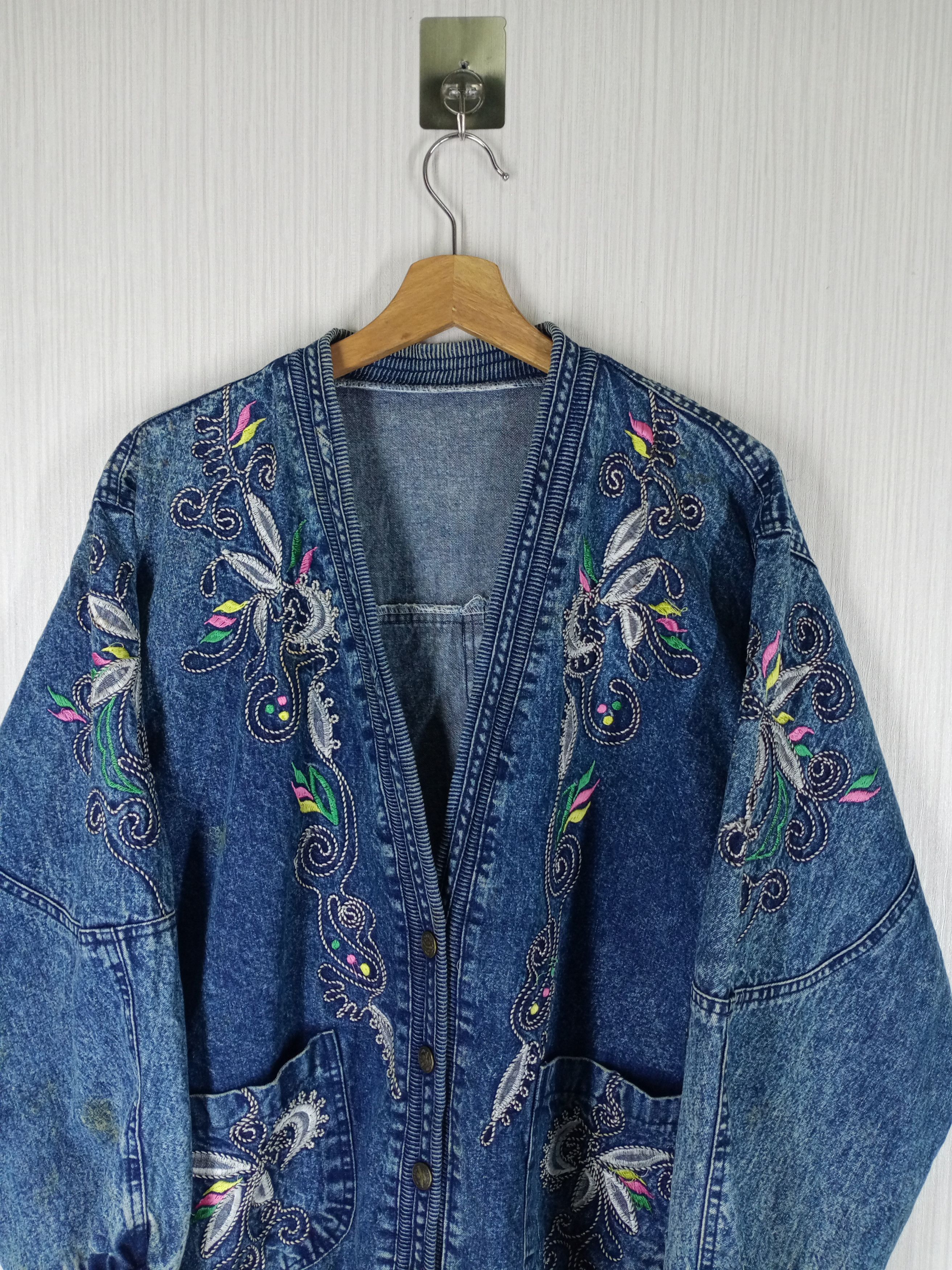 Japanese Brand Rare!! Vintage Embroidered Flora Cardigan Indigo Denim Size US L / EU 52-54 / 3 - 2 Thumbnail