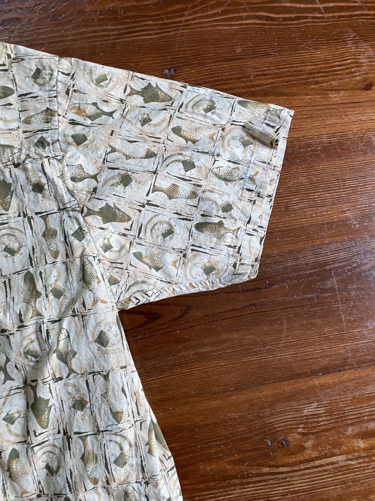 Vintage Vintage 90’s Munsingwear Fish All Over Button Up Size US L / EU 52-54 / 3 - 12 Thumbnail