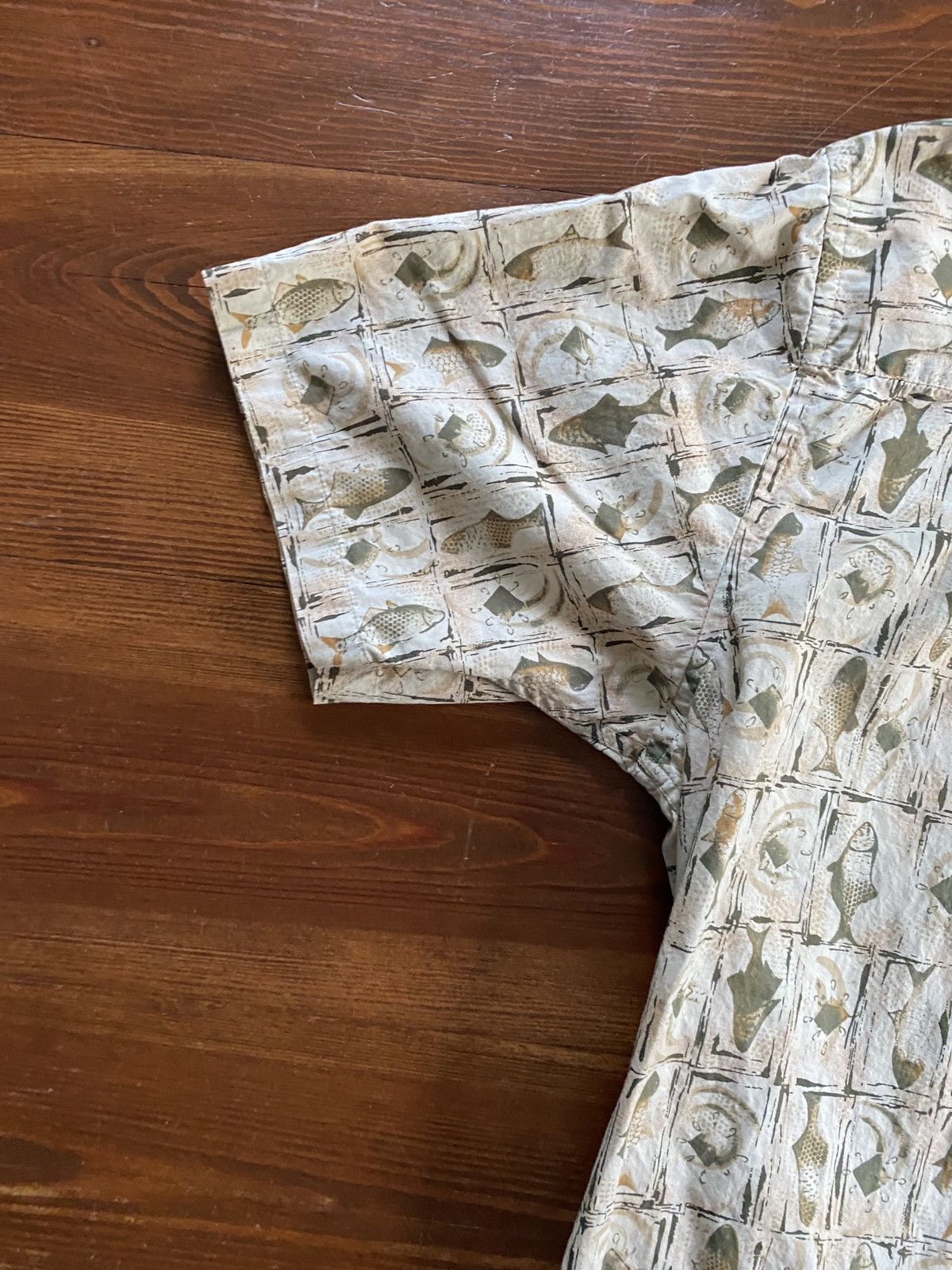 Vintage Vintage 90’s Munsingwear Fish All Over Button Up Size US L / EU 52-54 / 3 - 13 Thumbnail