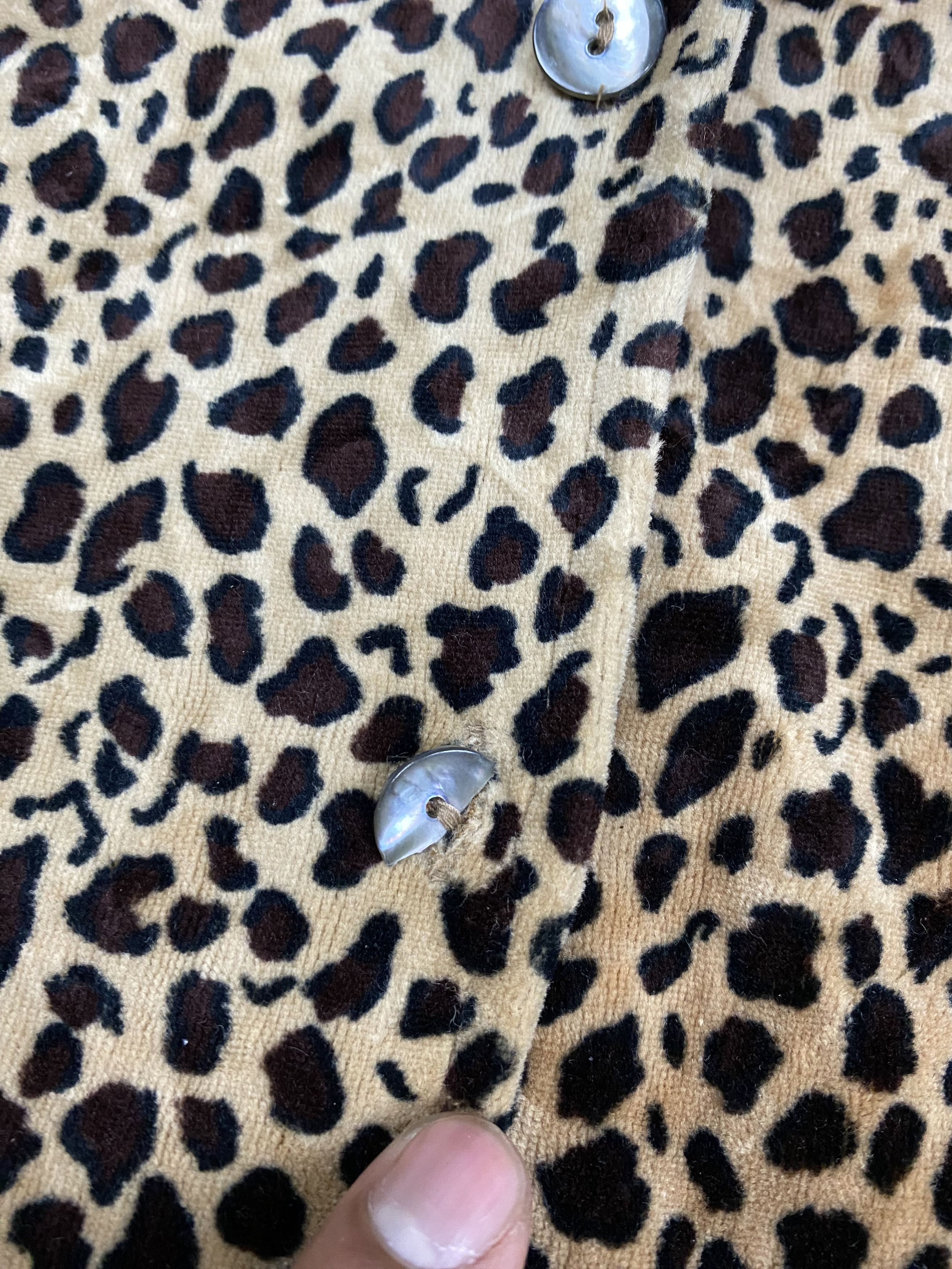 Japanese Brand × Vintage Vintage Shirt Cheetah Style Size US L / EU 52-54 / 3 - 8 Thumbnail