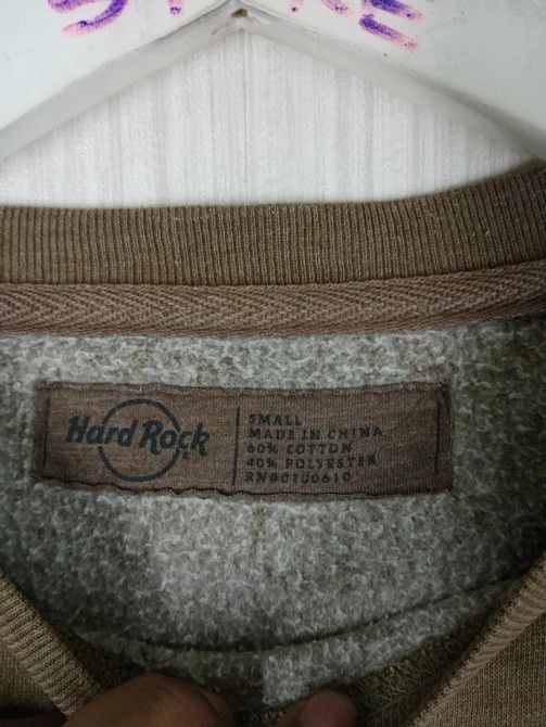 Hard Rock Cafe Vintage Hard Rock Cafe Osaka Big Logo Crewneck Sweatshirt Size US M / EU 48-50 / 2 - 3 Thumbnail