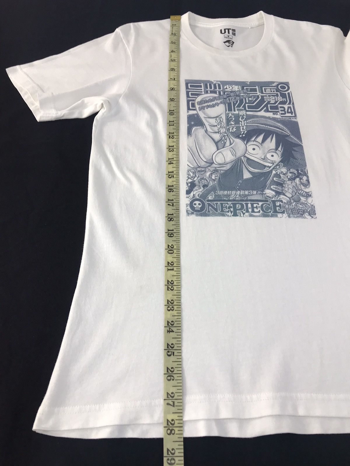 One Piece × Uniqlo UT X One Piece Pirates Romance Dawn For The New World Tee Size US S / EU 44-46 / 1 - 11 Thumbnail