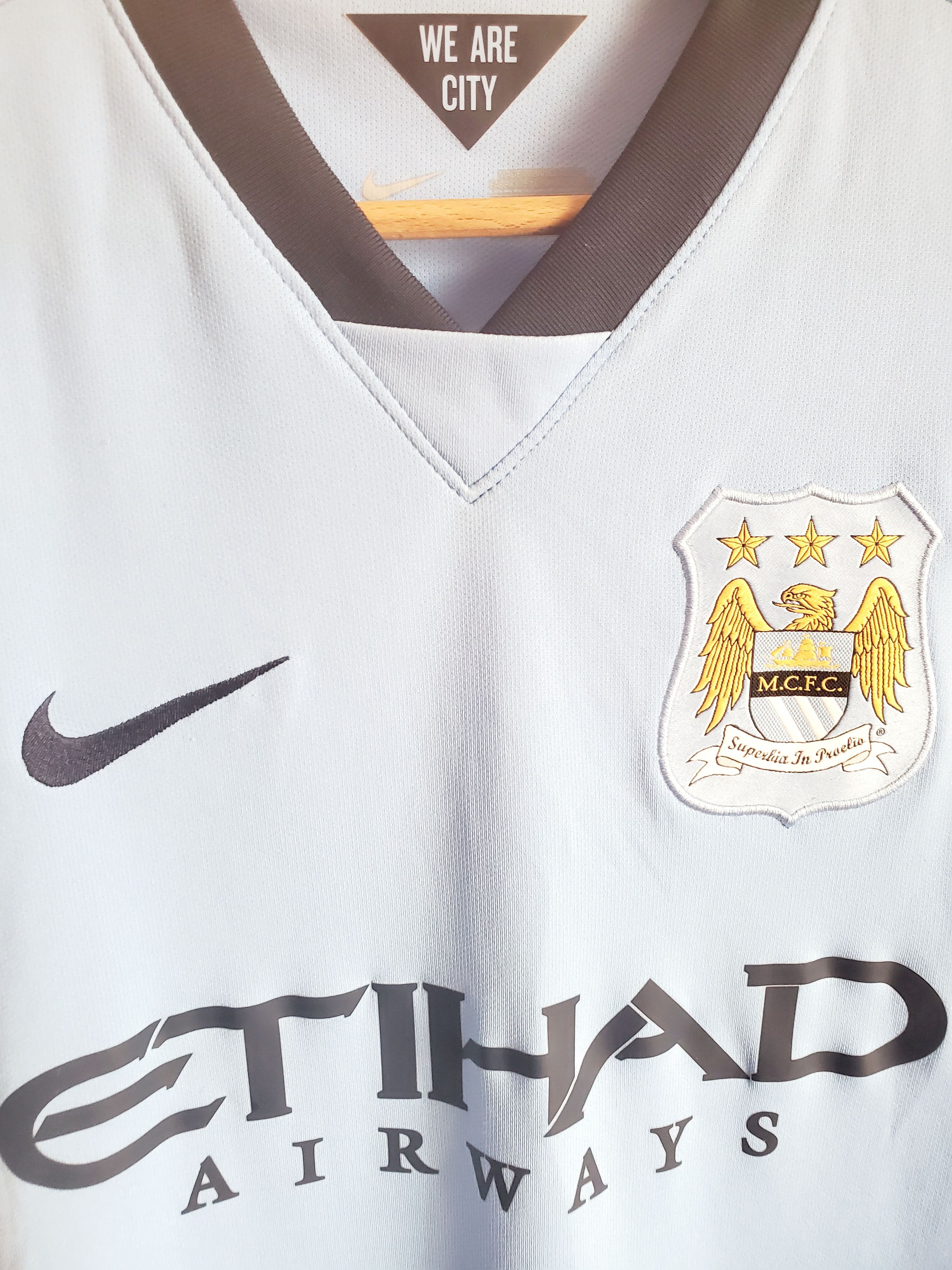 Nike MANCHESTER CITY 2014 2015 HOME FOOTBALL SHIRT SOCCER JERSEY Size US S / EU 44-46 / 1 - 2 Thumbnail