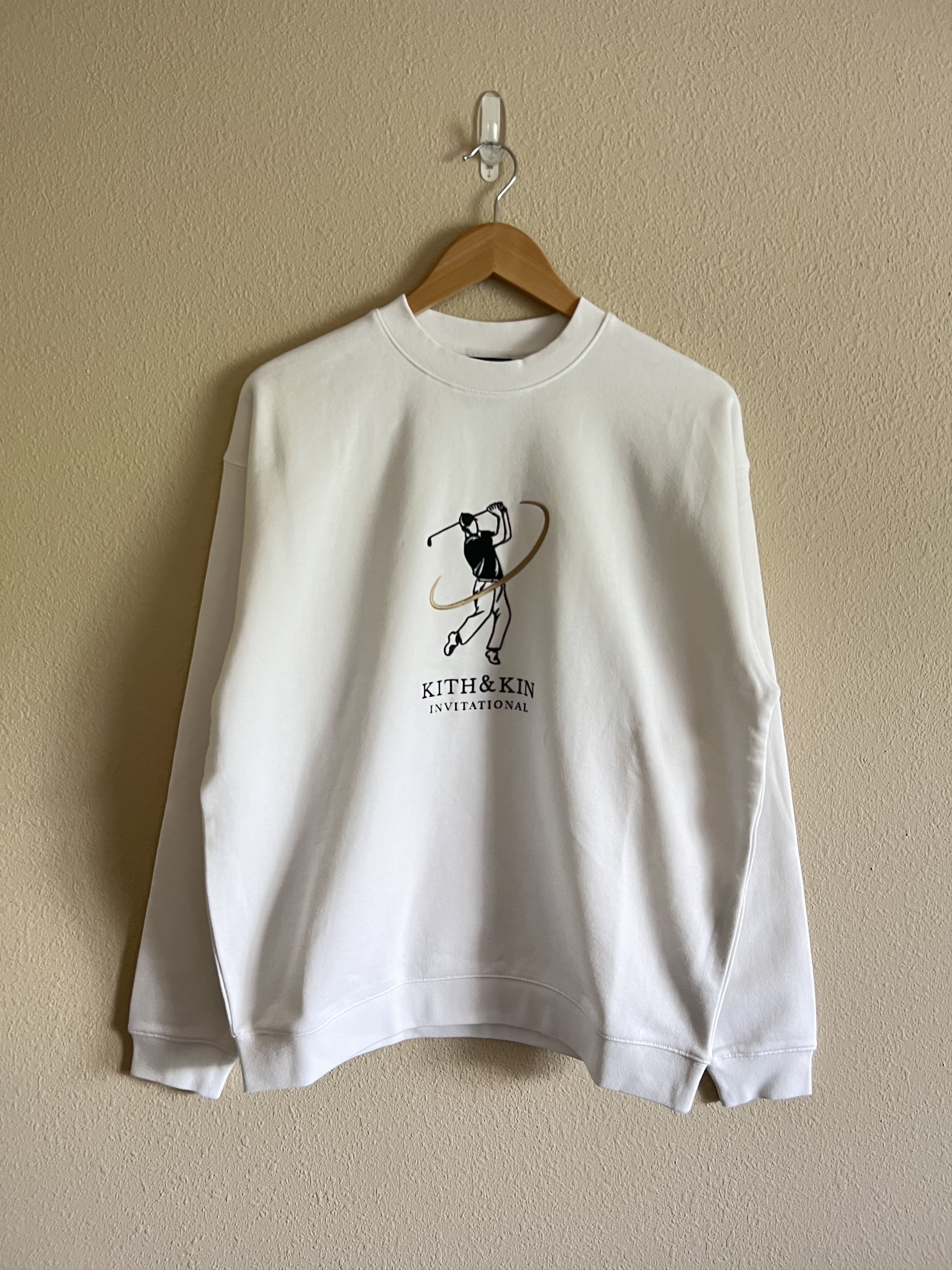 image of Kith Taylormade Invitational Crewneck Sweatshirt In White, Men's (Size Small)