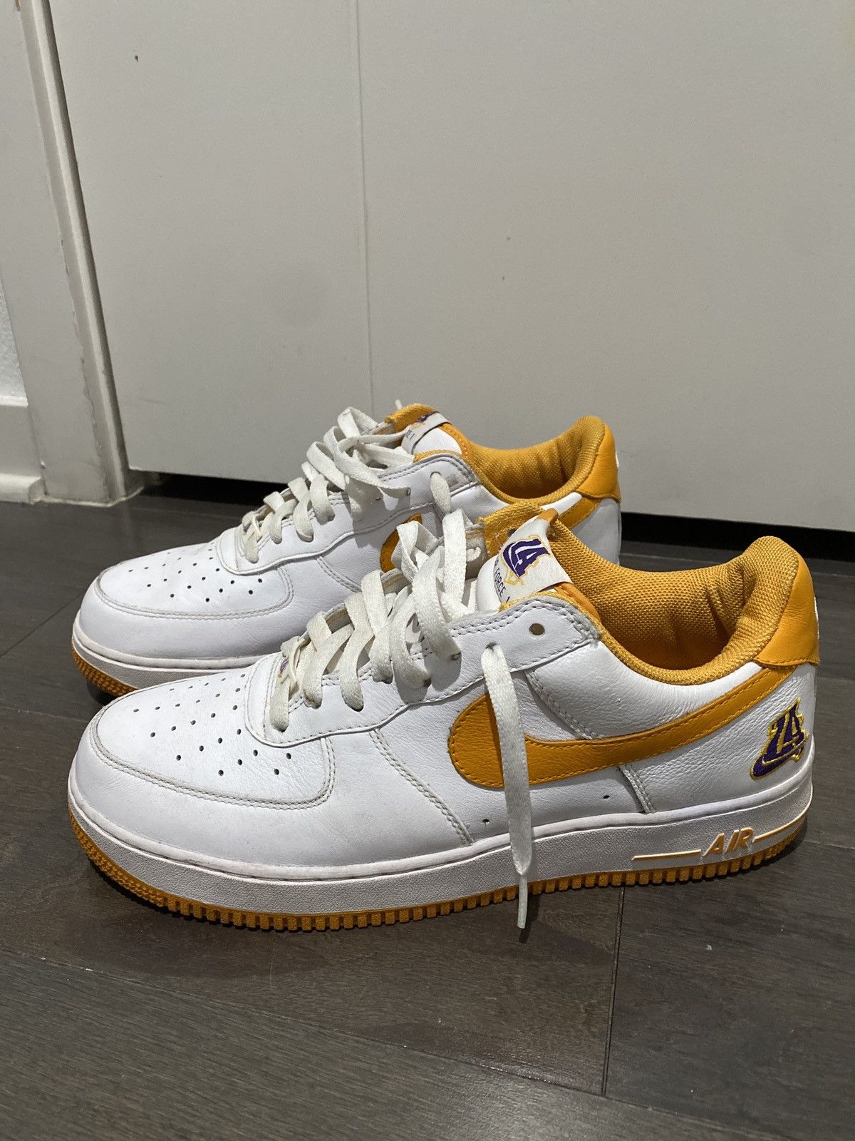 Nike LA Air Force 1 Size US 10.5 / EU 43-44 - 1 Thumbnail