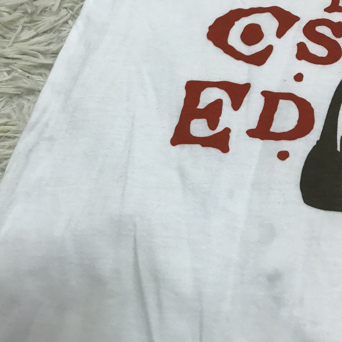 Anime One piece x uniqlo Tshirt Size US S / EU 44-46 / 1 - 10 Thumbnail