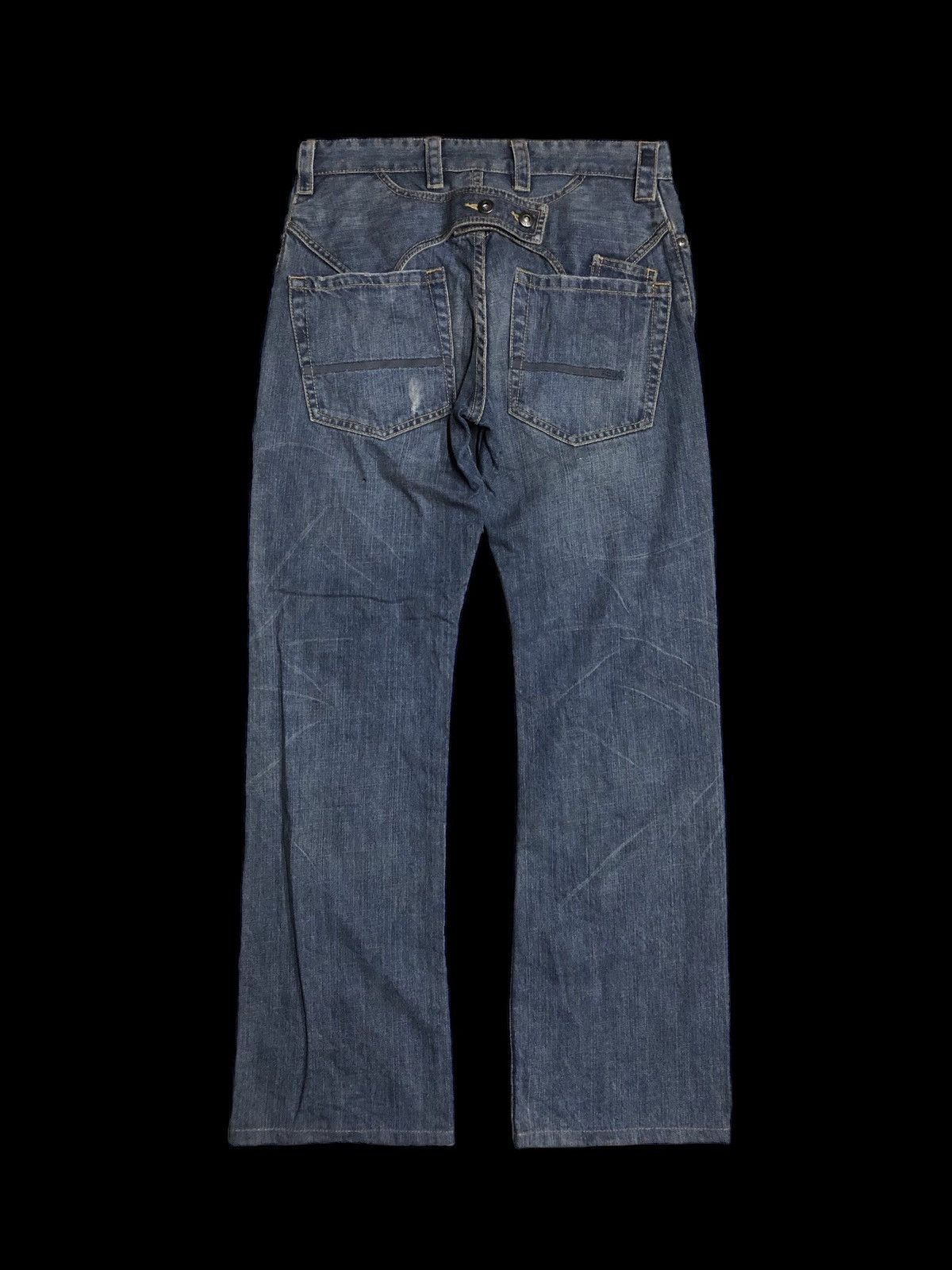 FCUK FCUK TWIST BUCKLE BACK DISTRESSED DENIM Size US 30 / EU 46 - 3 Thumbnail