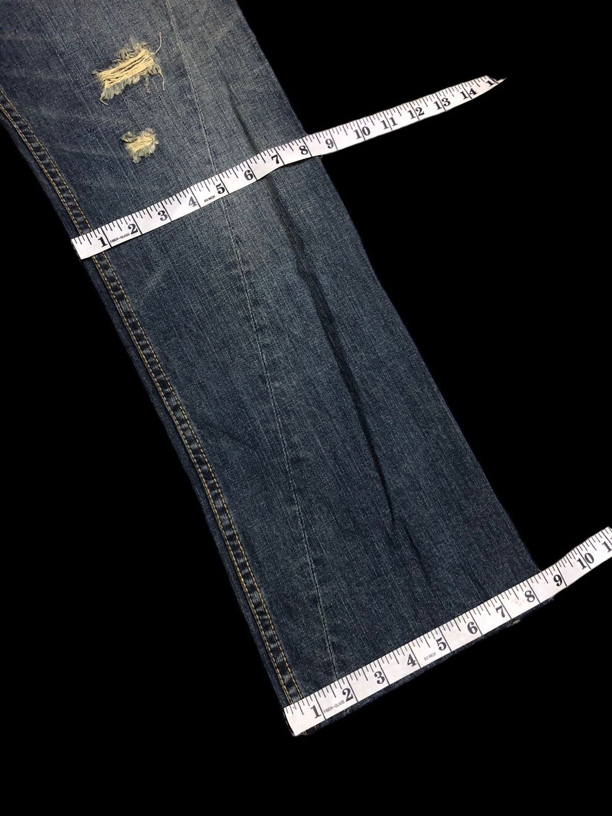 FCUK FCUK TWIST BUCKLE BACK DISTRESSED DENIM Size US 30 / EU 46 - 9 Thumbnail