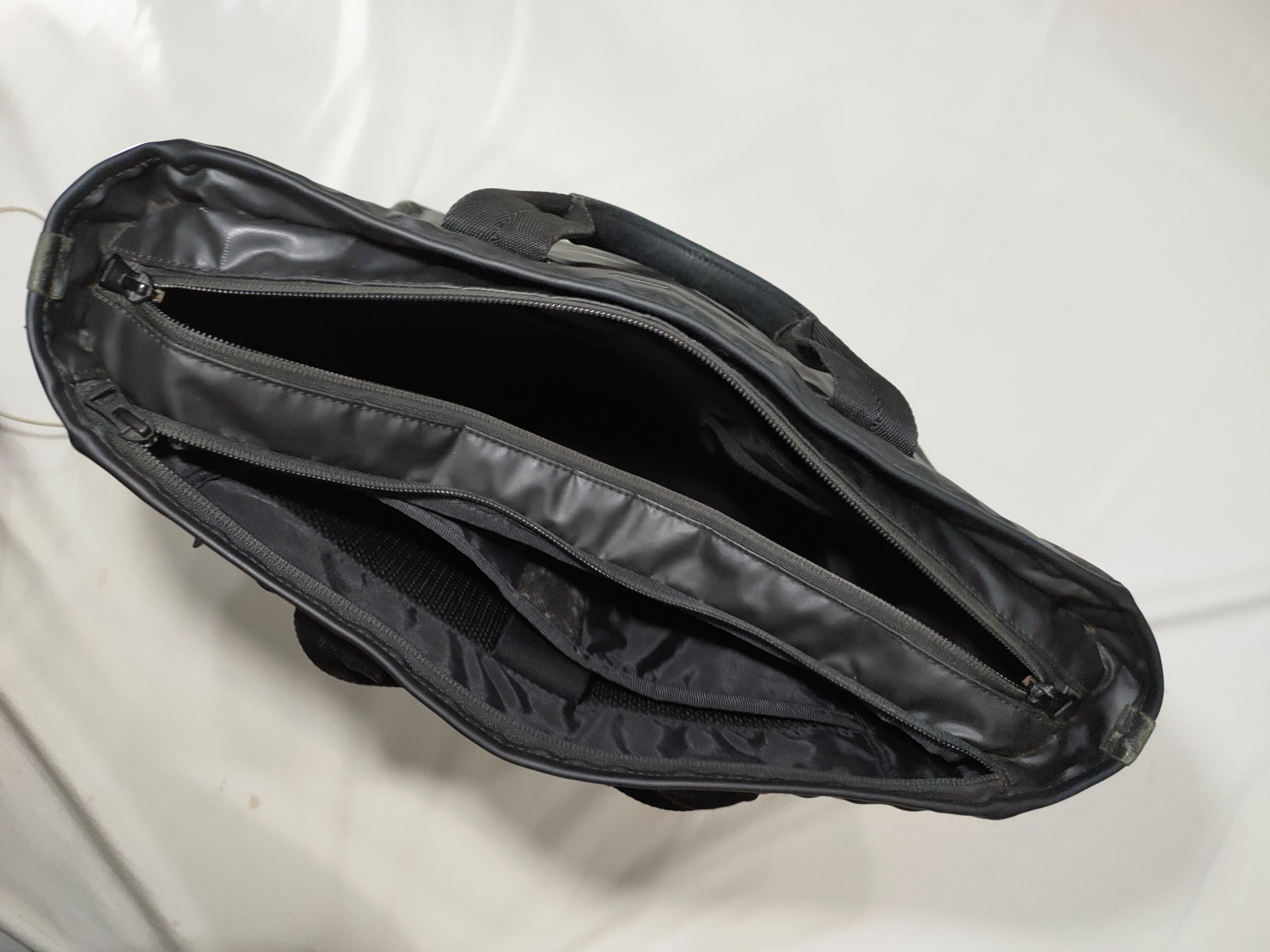 Head Porter YOSHIDA & COMPANY PORTER TANKER MESSENGER BAG LARGE Size ONE SIZE - 11 Thumbnail