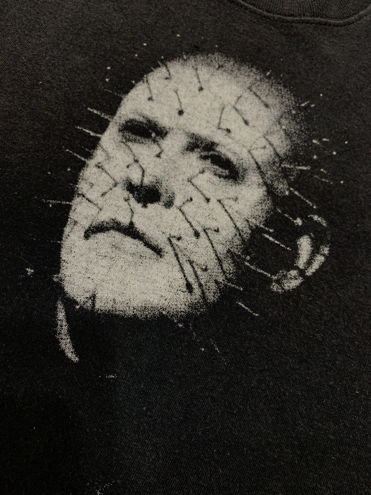 Band Tees VINTAGE 1990s HELLRAISER INFERNO DISTRESSED SHIRT Size US M / EU 48-50 / 2 - 3 Thumbnail