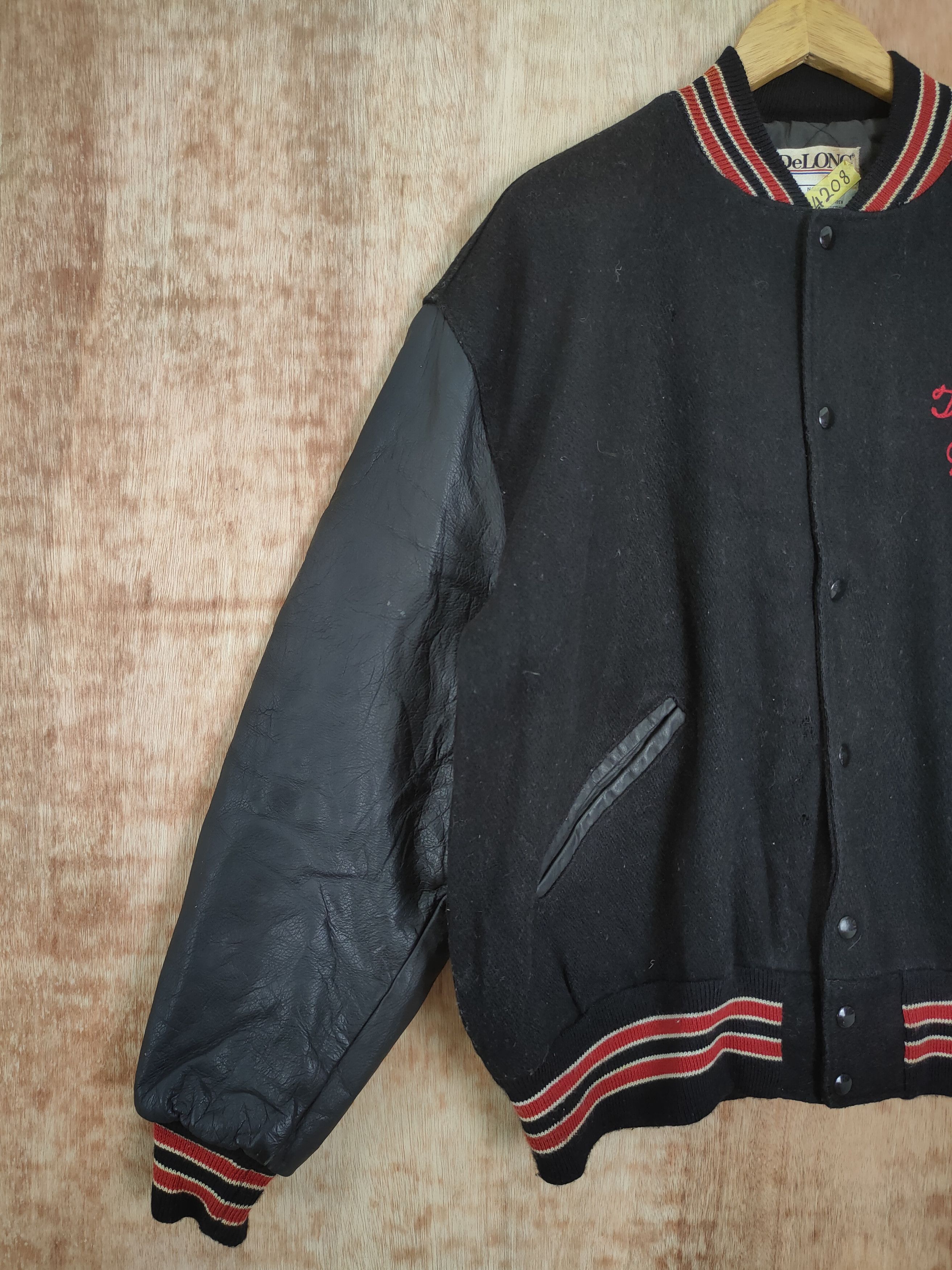 Delong 94' Delong Flint Central Hunter varsity jacket vintage #4208 Size US XL / EU 56 / 4 - 10 Thumbnail