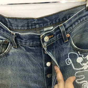 Levi's Vintage Clothing 💣OFFER Vtg LEVI’S 501 Custom Street Art Blue Denim Jeans Size US 34 / EU 50 - 6 Thumbnail