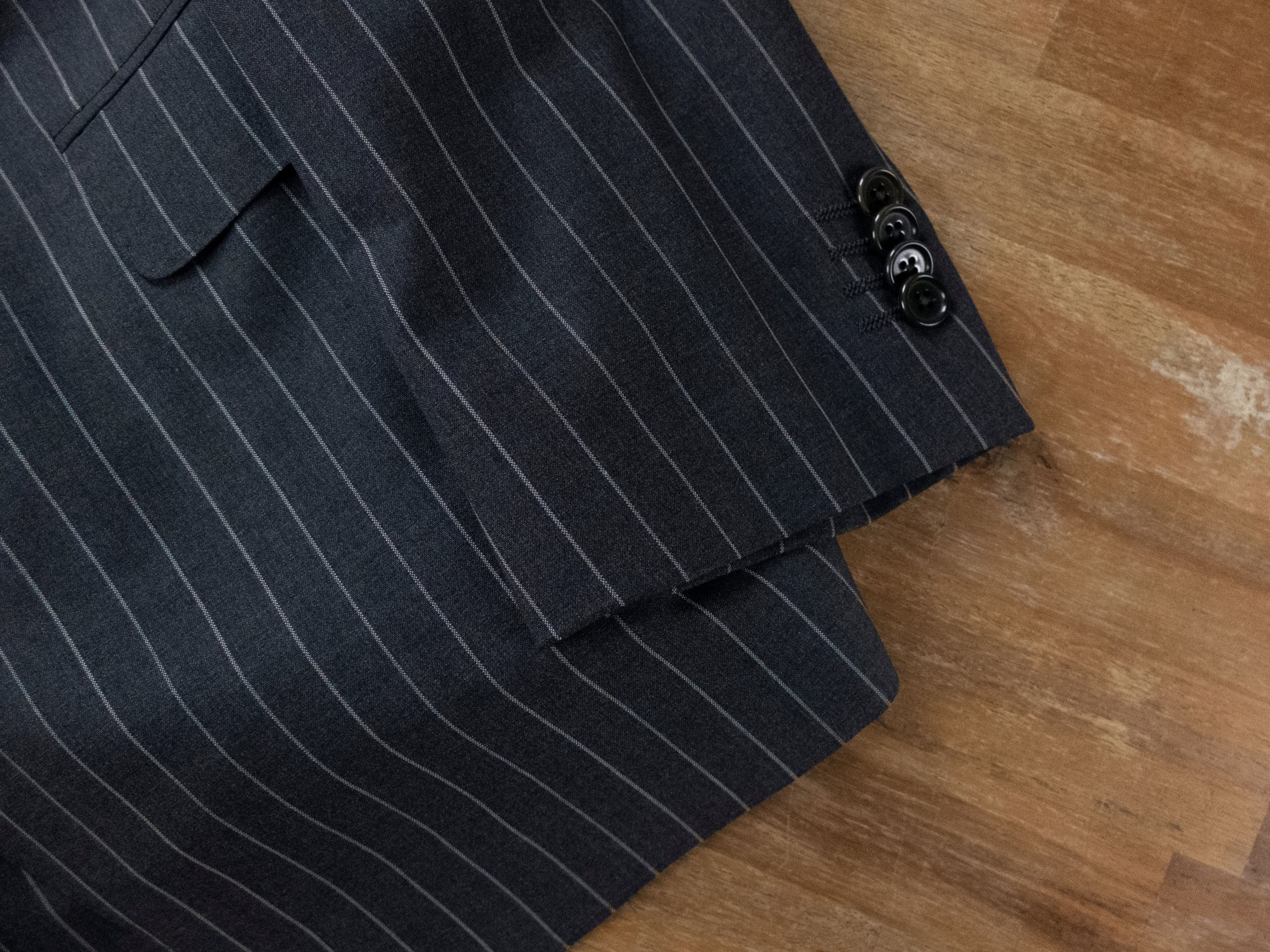 Caruso VAKKO by Caruso dark gray striped wool suit 42 US 52 IT Size 42R - 4 Thumbnail
