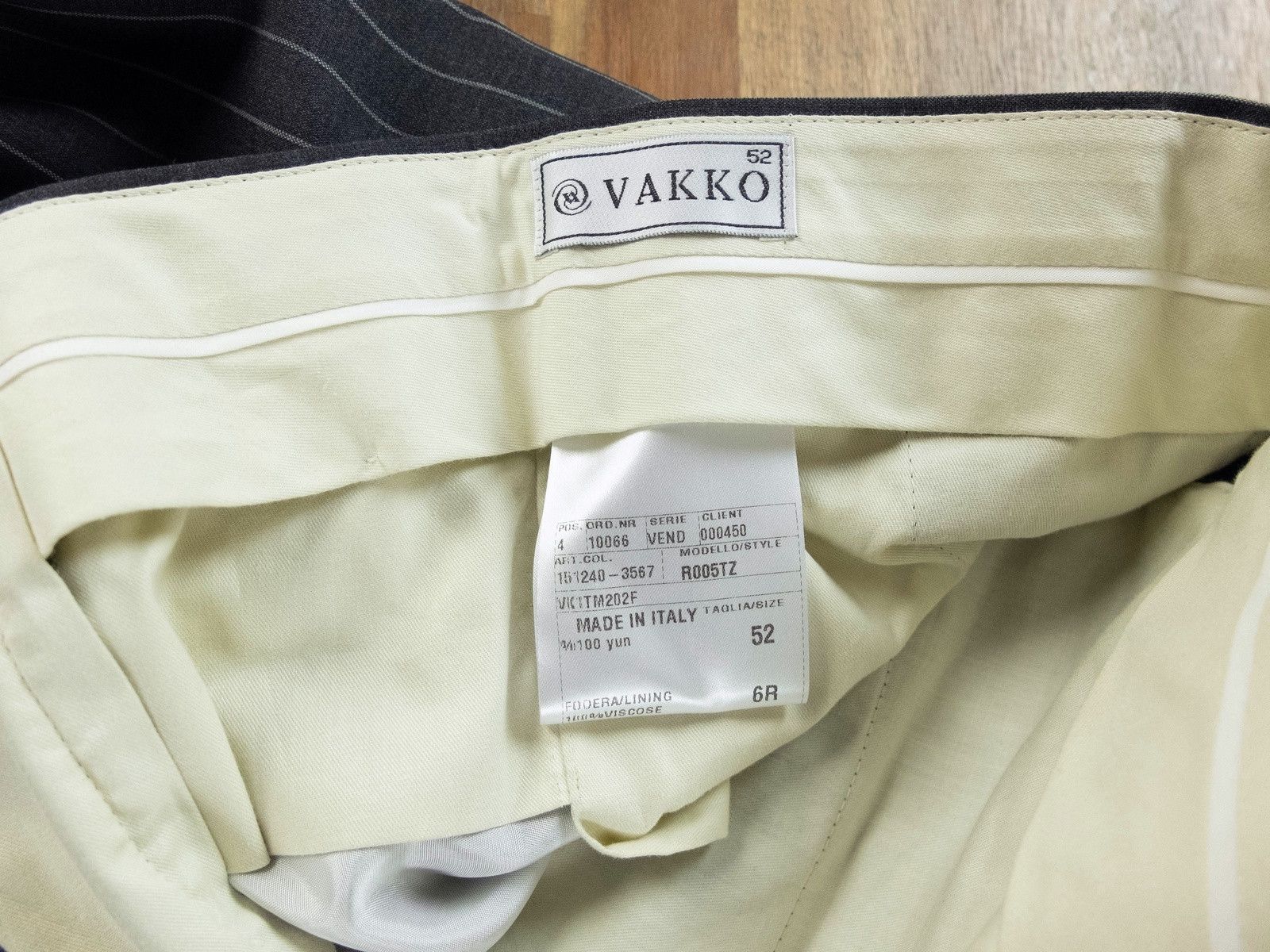 Caruso VAKKO by Caruso dark gray striped wool suit 42 US 52 IT Size 42R - 14 Thumbnail