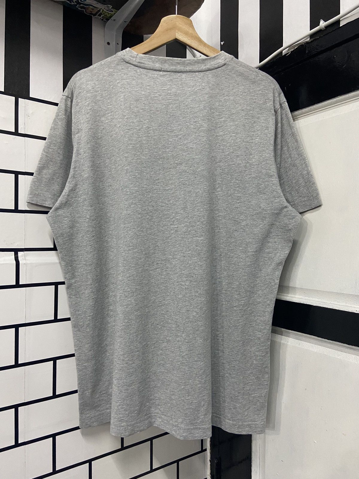 Japanese Brand × One Piece × Uniqlo Uniqlo One Piece Sogeking Limited Edition Anime Tshirt Size US L / EU 52-54 / 3 - 2 Thumbnail