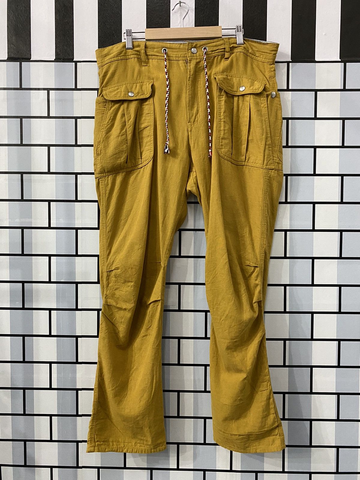 Japanese Brand × Other Japan Brand Navy Bush Pocket Light Weight Cargo Pants Size US 36 / EU 52 - 1 Thumbnail