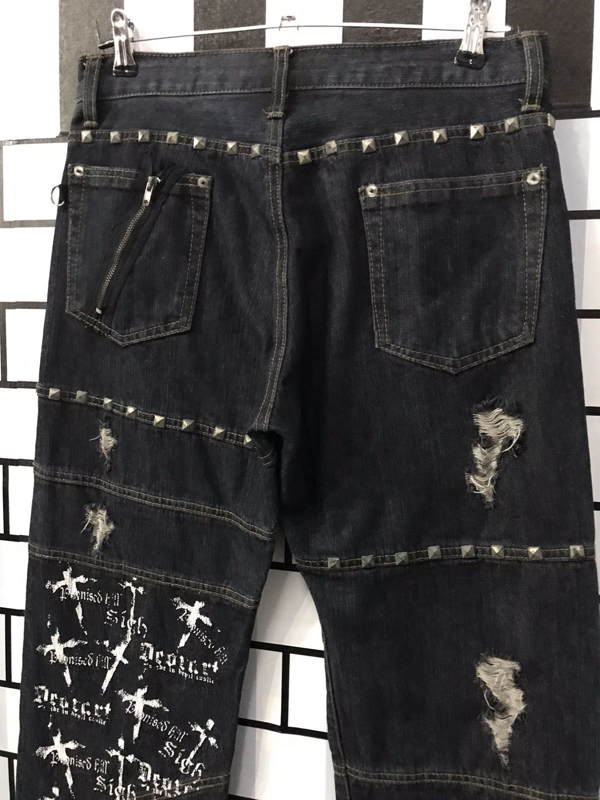 Japanese Brand × Seditionaries Deorart Japan Seditionaries Hagi Studs Cross Denim Pants Size US 30 / EU 46 - 14 Thumbnail