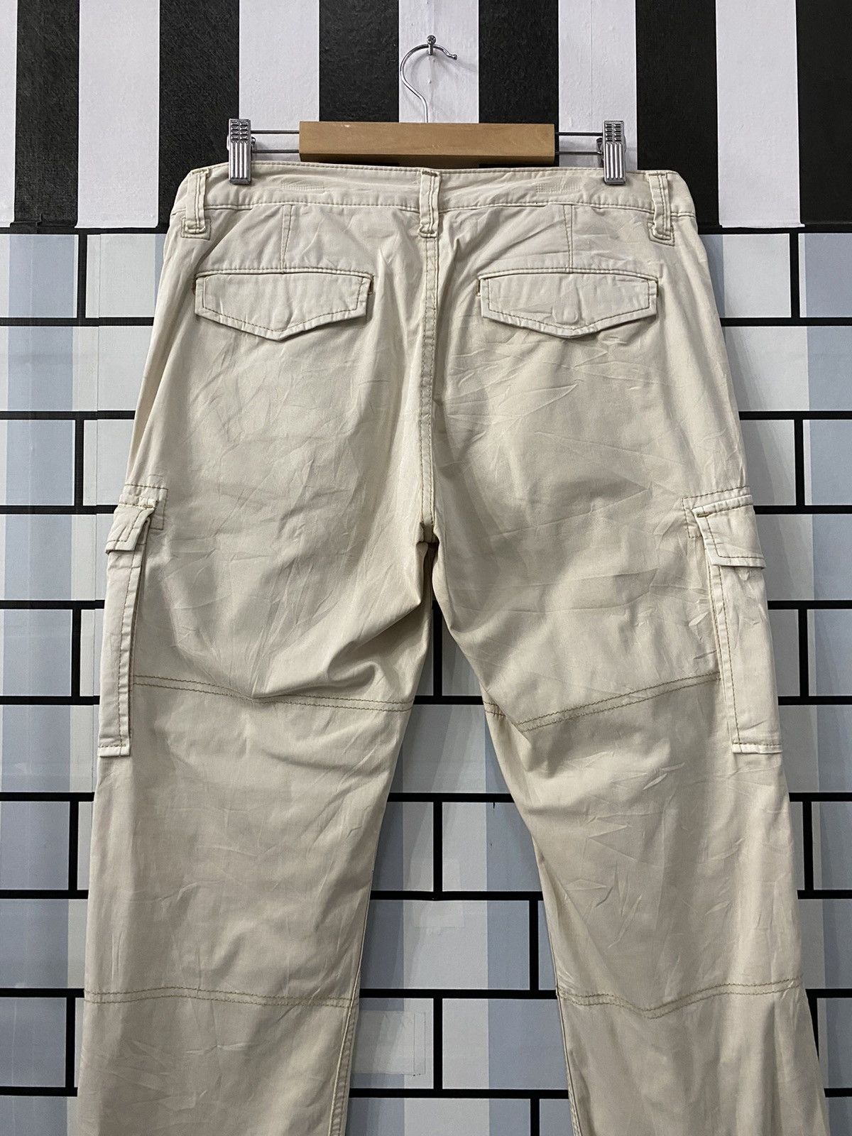 Japanese Brand × Uniqlo Vintage Uniqlo Japan Cargo Pants Techtical Drawstring Size US 32 / EU 48 - 10 Thumbnail